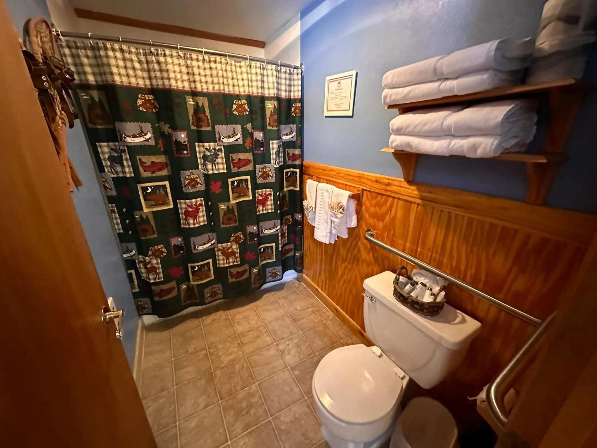 Ute Bluff Lodge, Cabins and RV park