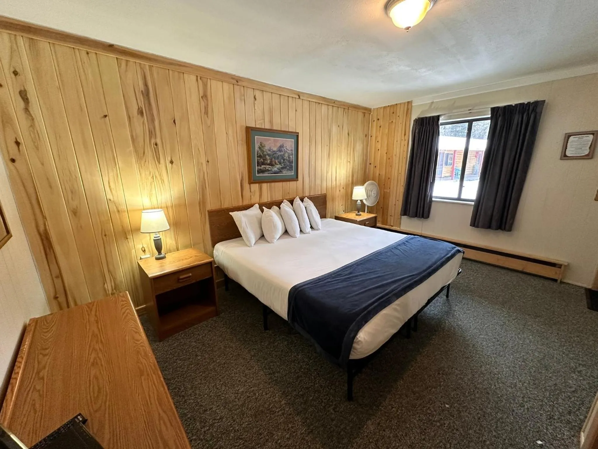 Ute Bluff Lodge, Cabins and RV park