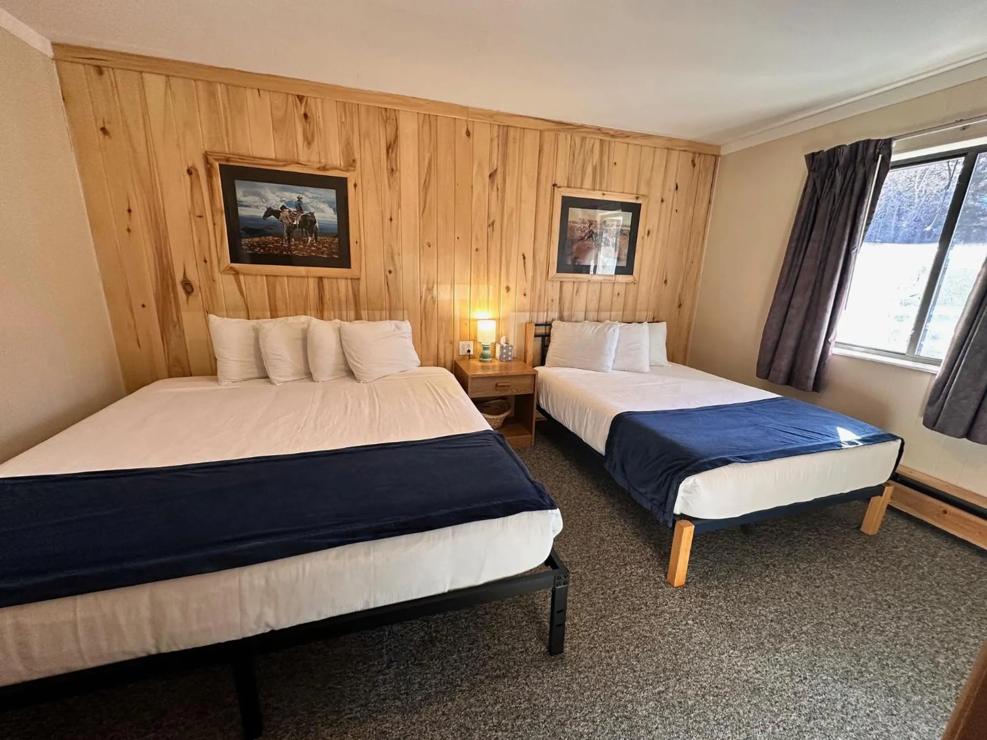 Ute Bluff Lodge, Cabins and RV park