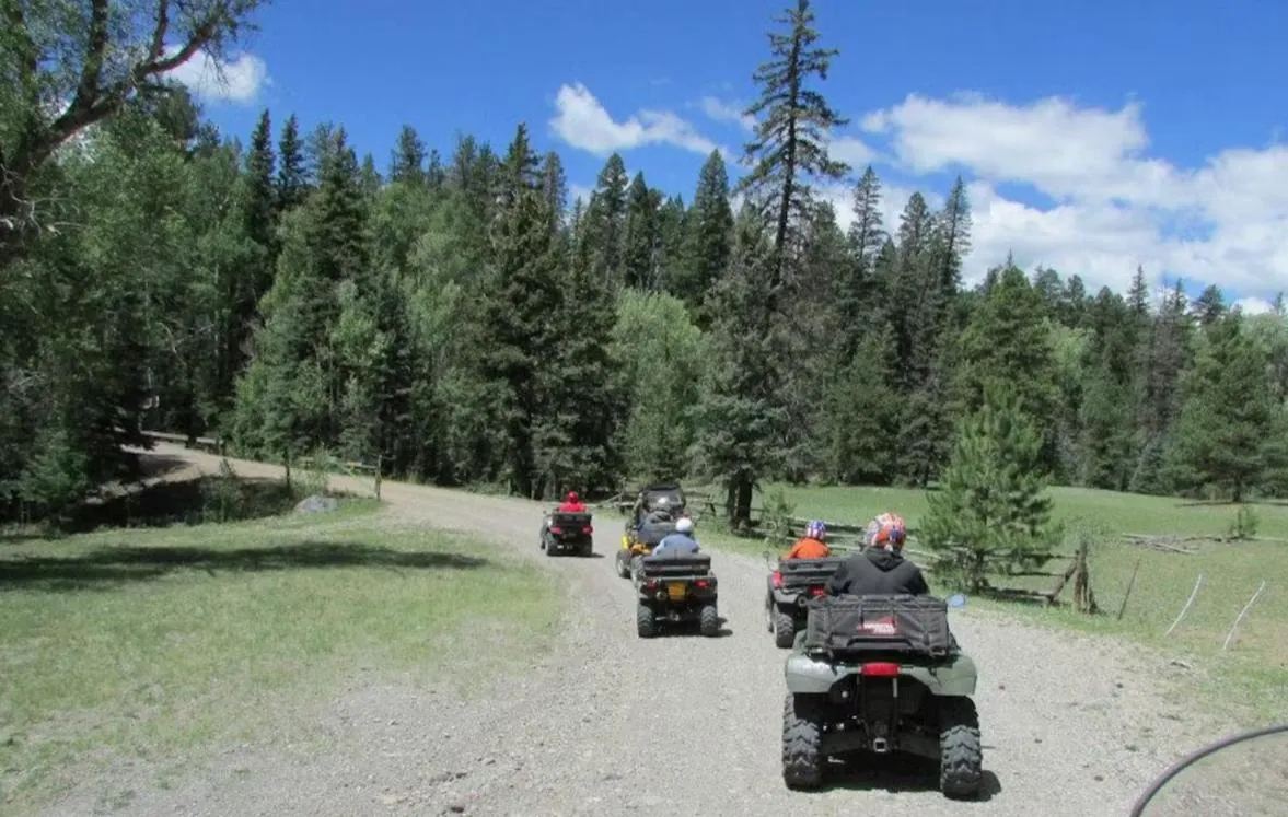 Spring in Ute Bluff Lodge, Cabins and RV park