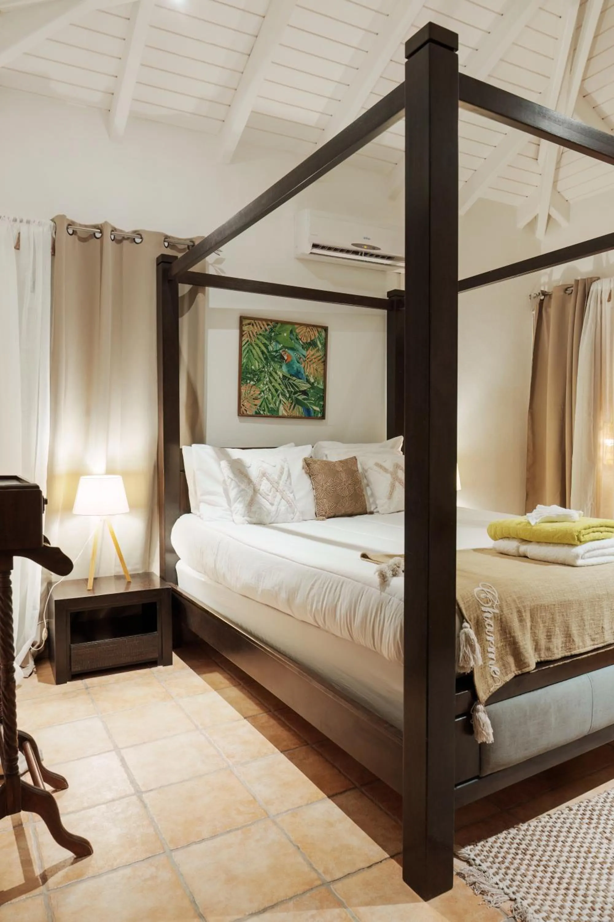 Bedroom, Bed in Villa Kapresse du 978 - Guest house