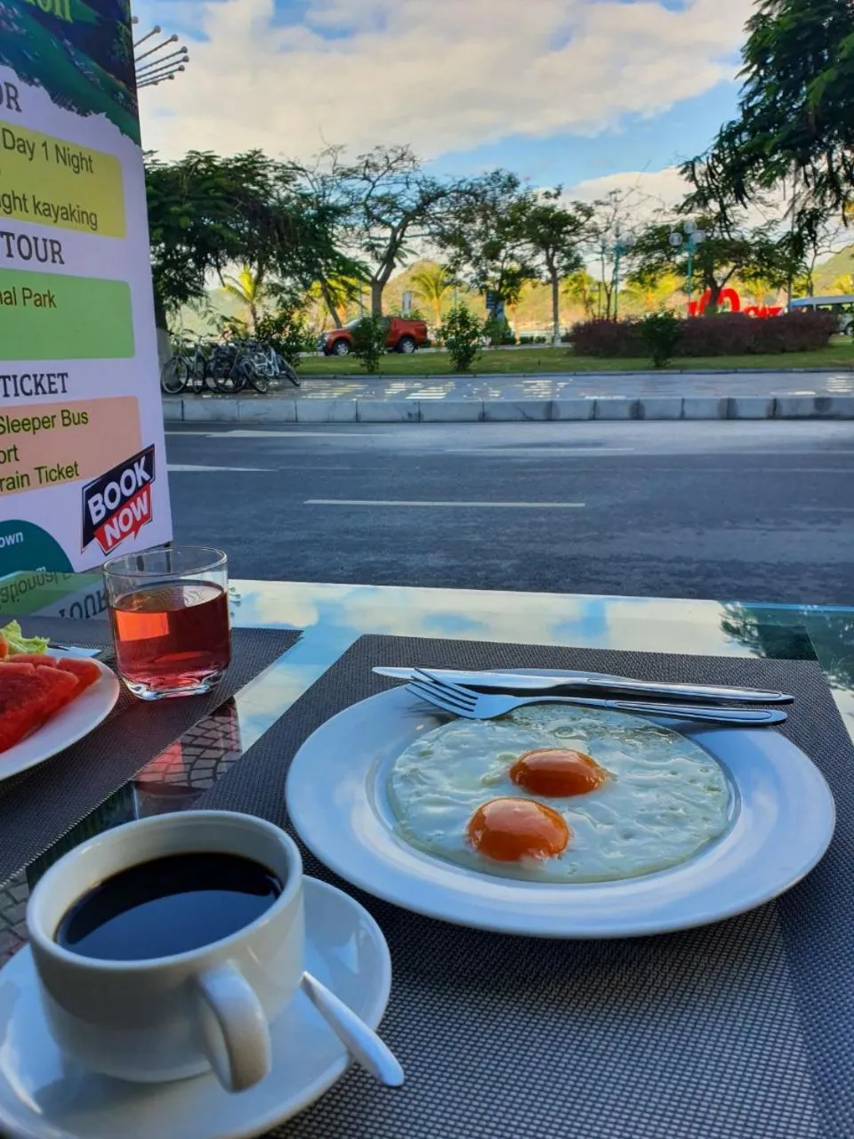 Food and drinks in Lang Chai Hotel Cat Ba