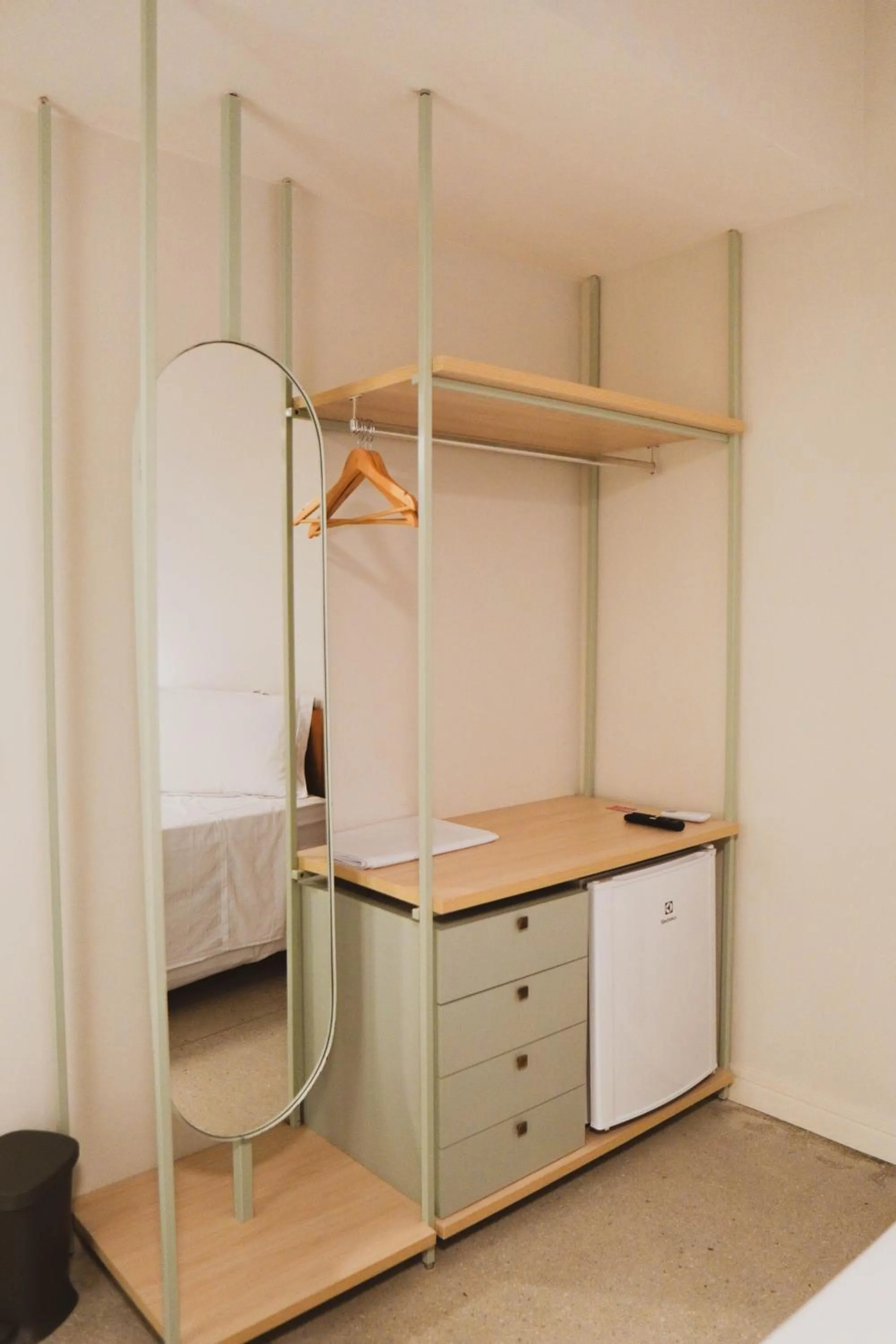 wardrobe in Liiv Hub - Natal PontaNegra