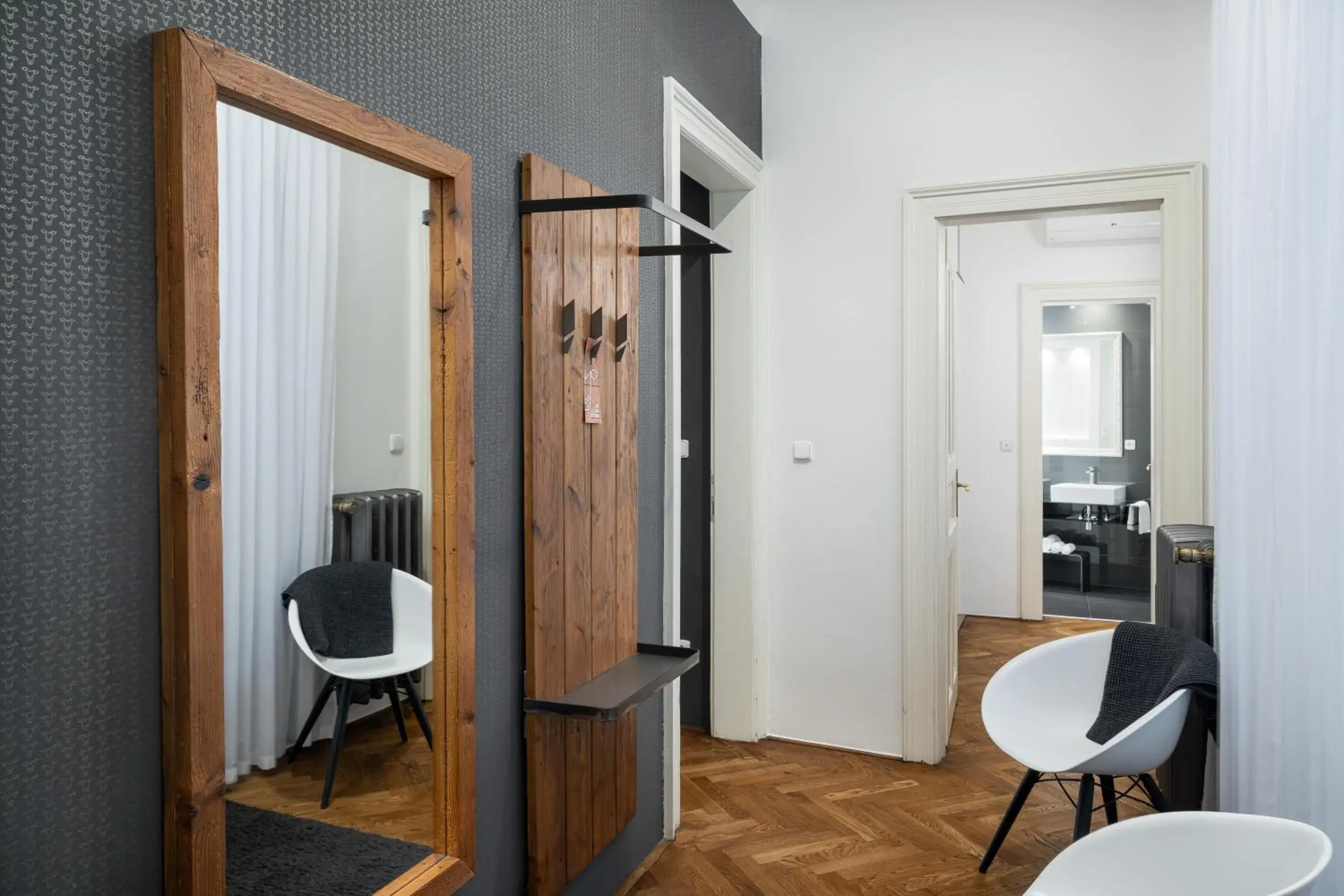 Photo of the whole room in MOOo Downtown Photo of the whole room in MOOo Downtown