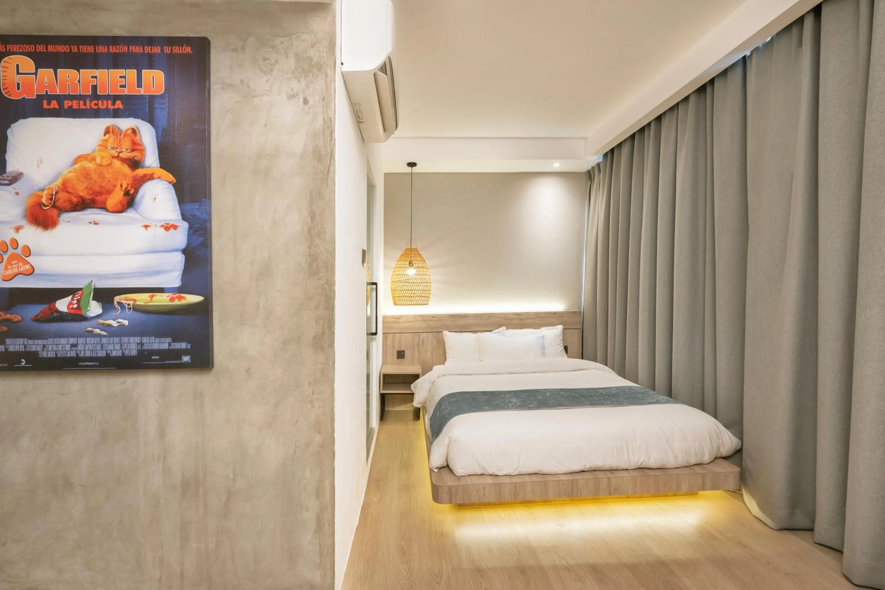 Bed in Theatre Hotel