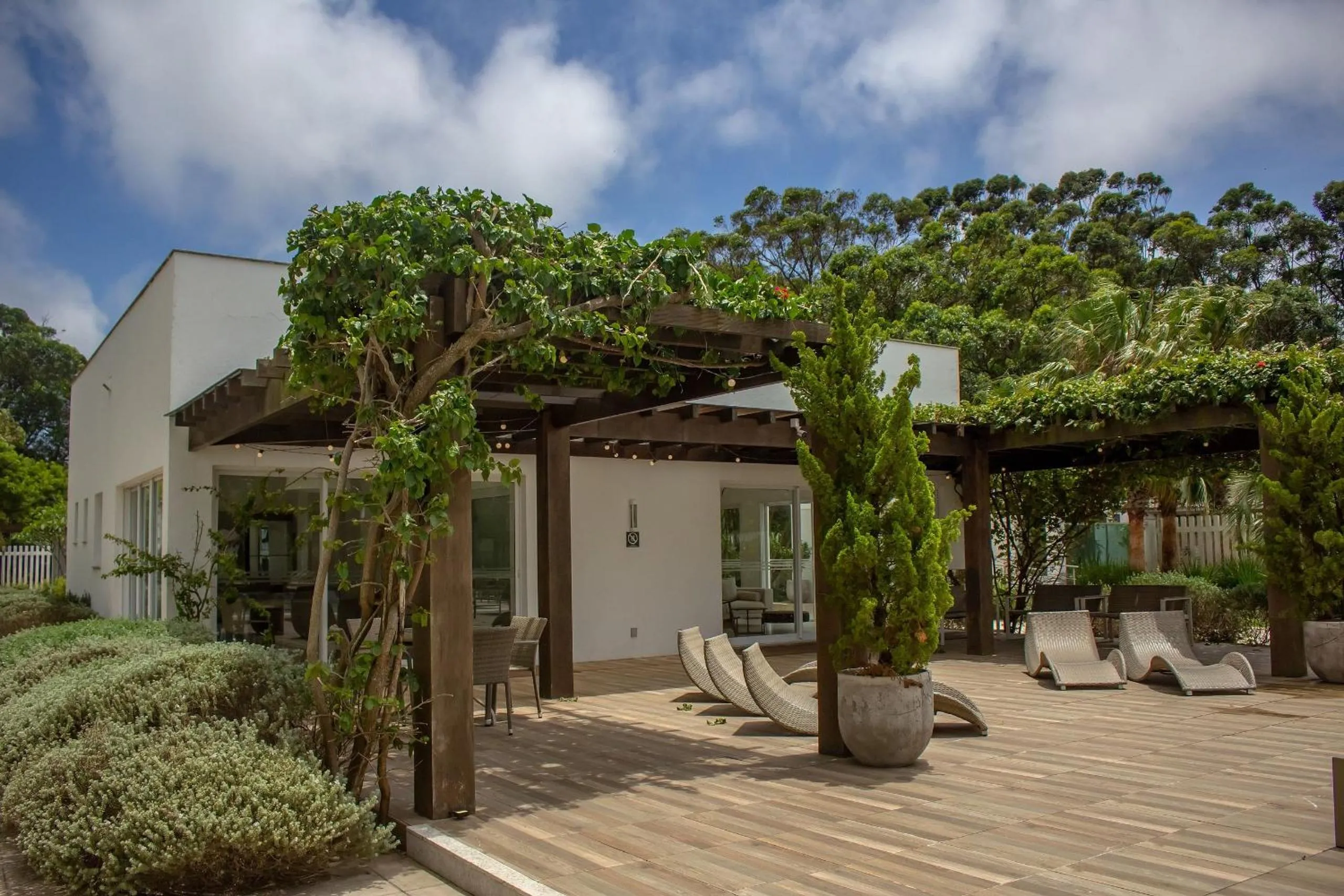 Area and facilities in Atlântida Green Square - 408B