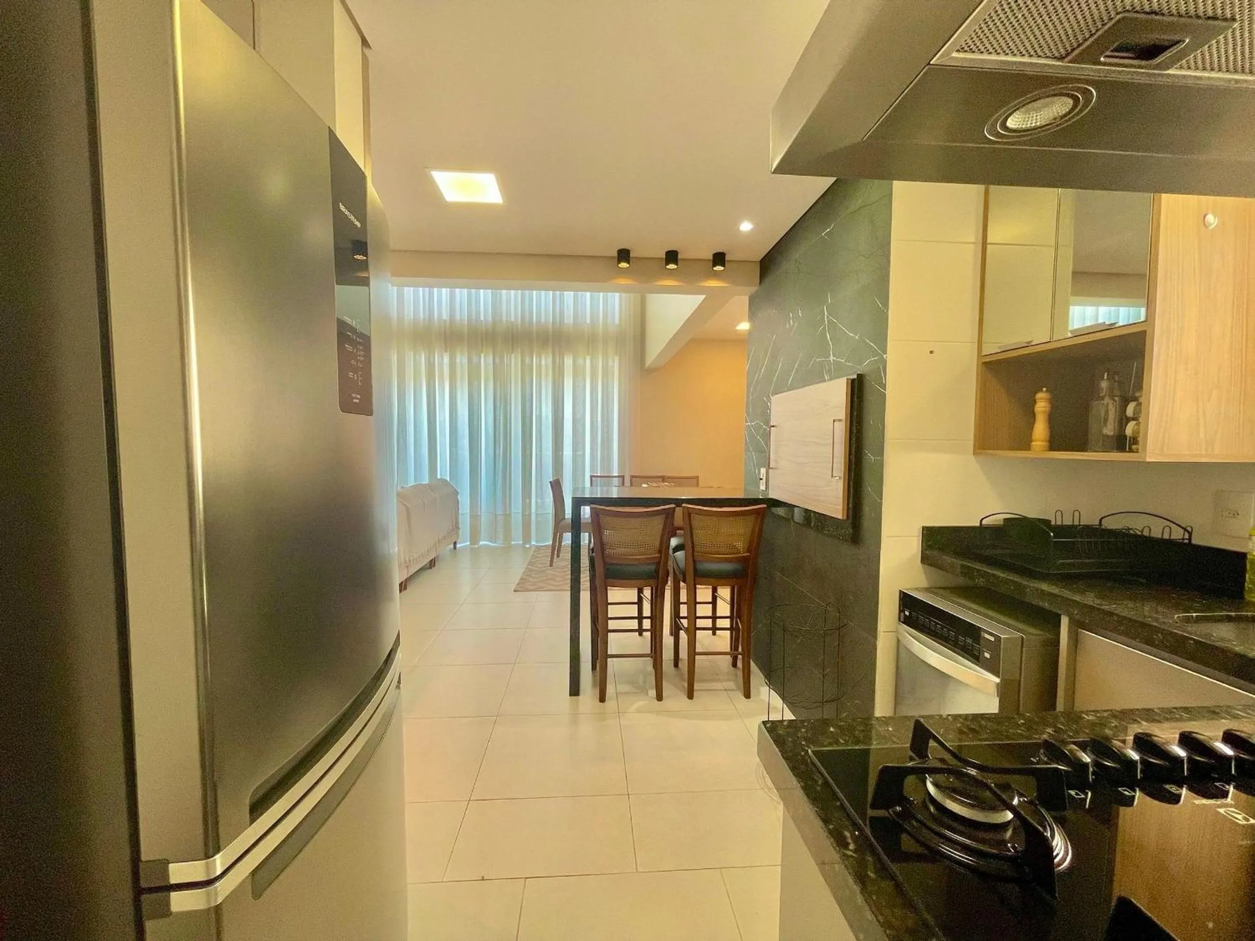 Kitchen or kitchenette in Atlântida Green Square - 408B