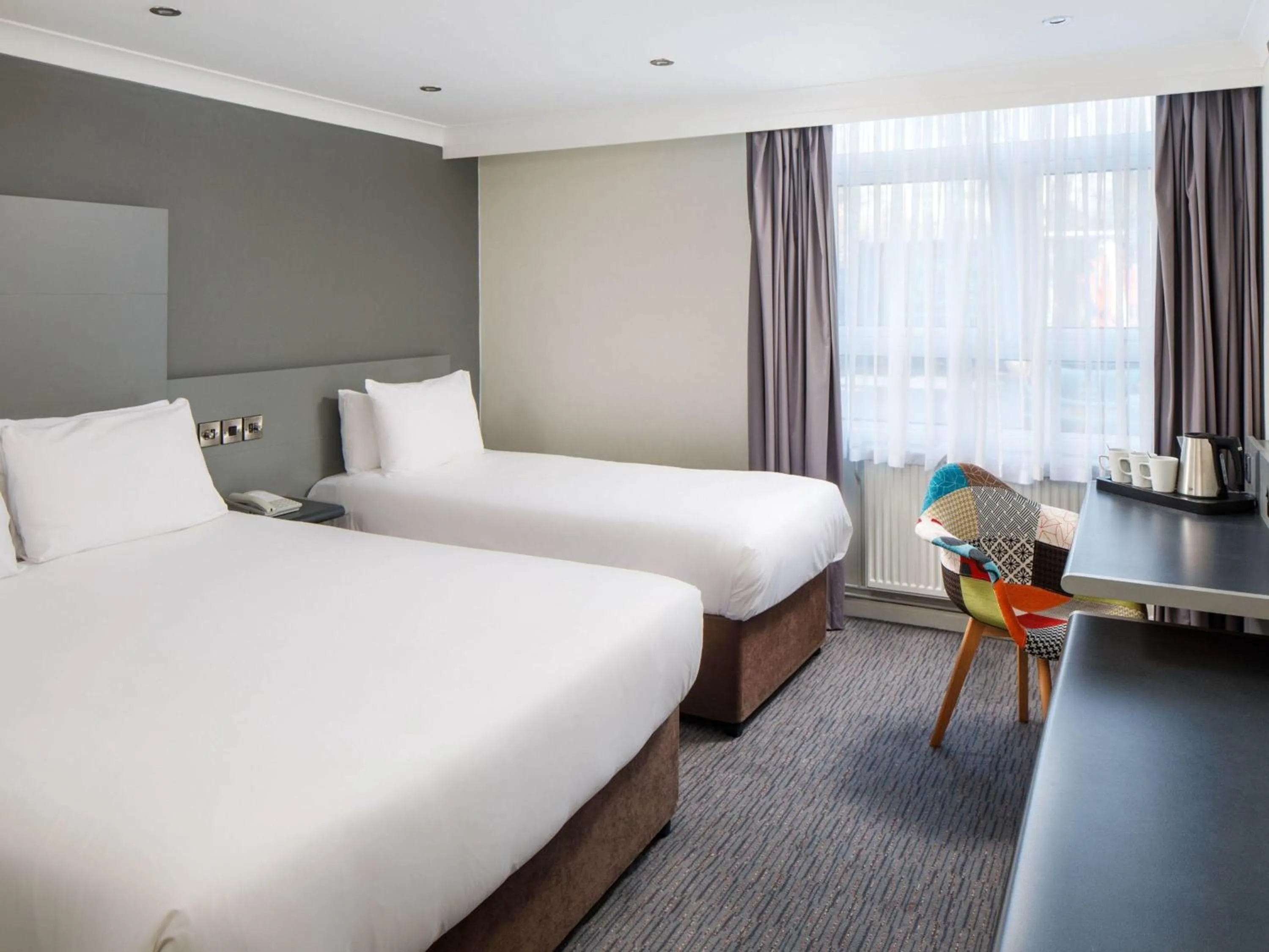 Bedroom, Bed in Mercure Chester Abbots Well Hotel