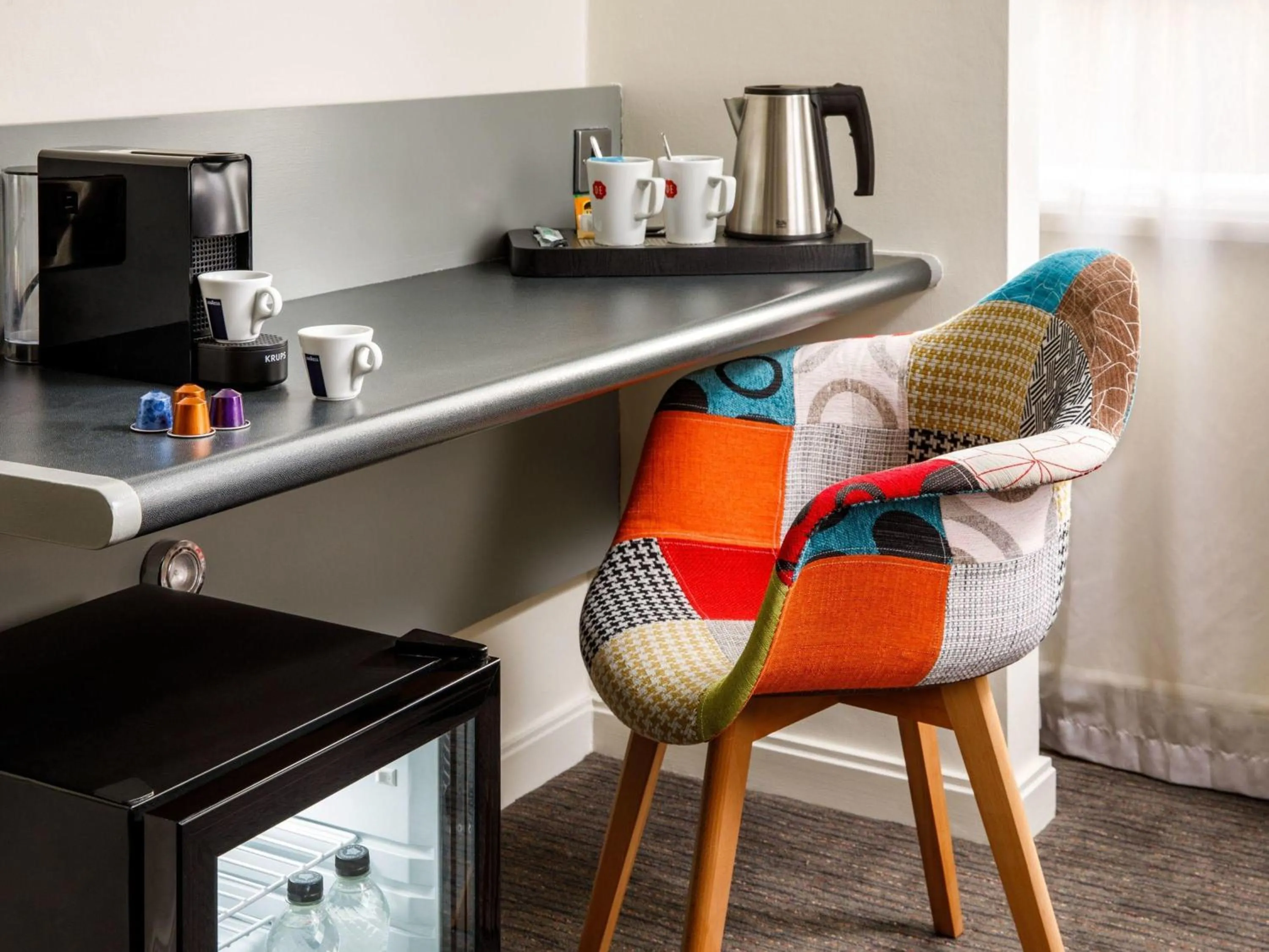 Photo of the whole room in Mercure Chester Abbots Well Hotel