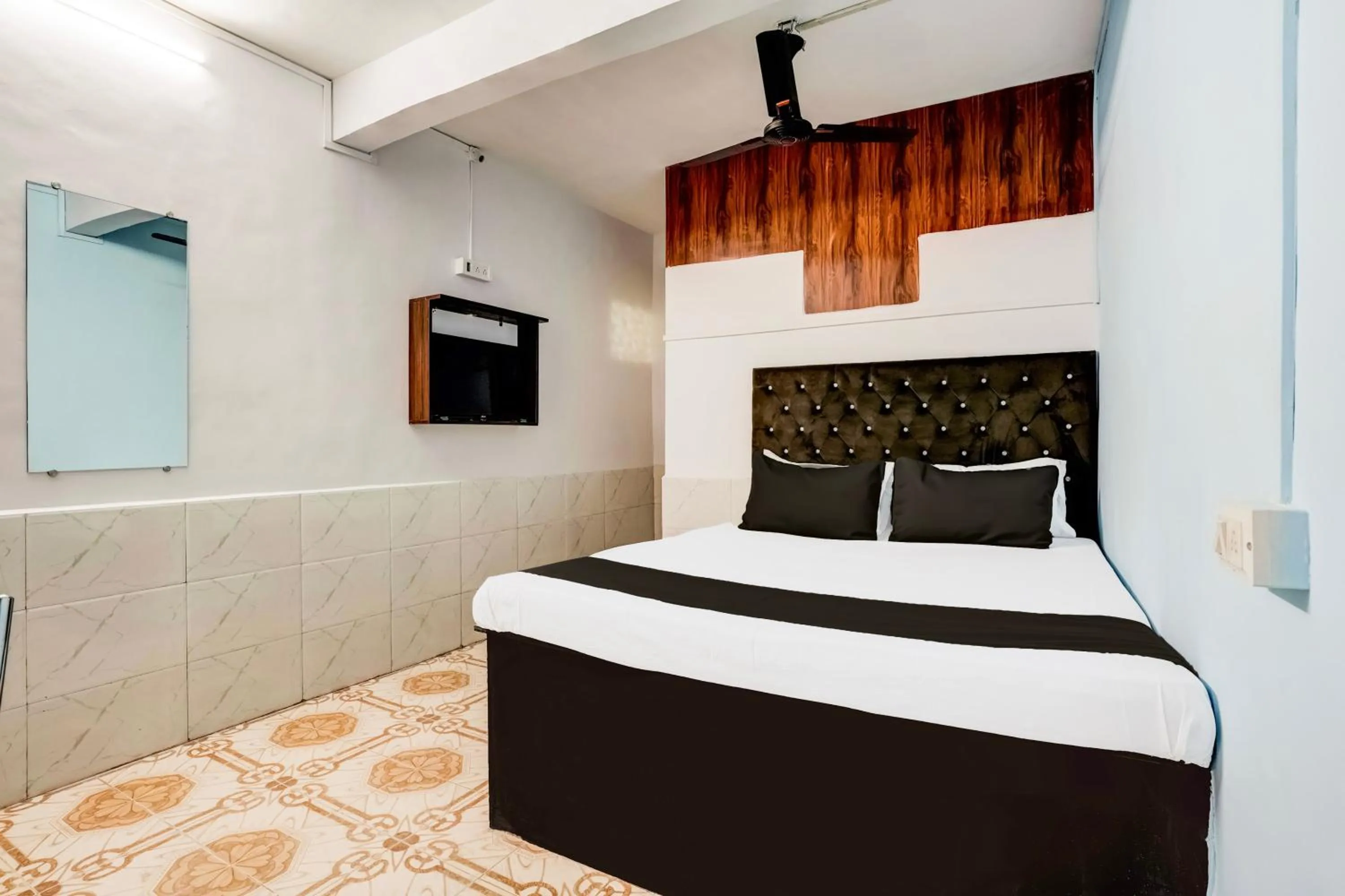 Bedroom, Bed in Hotel O Vira Palace