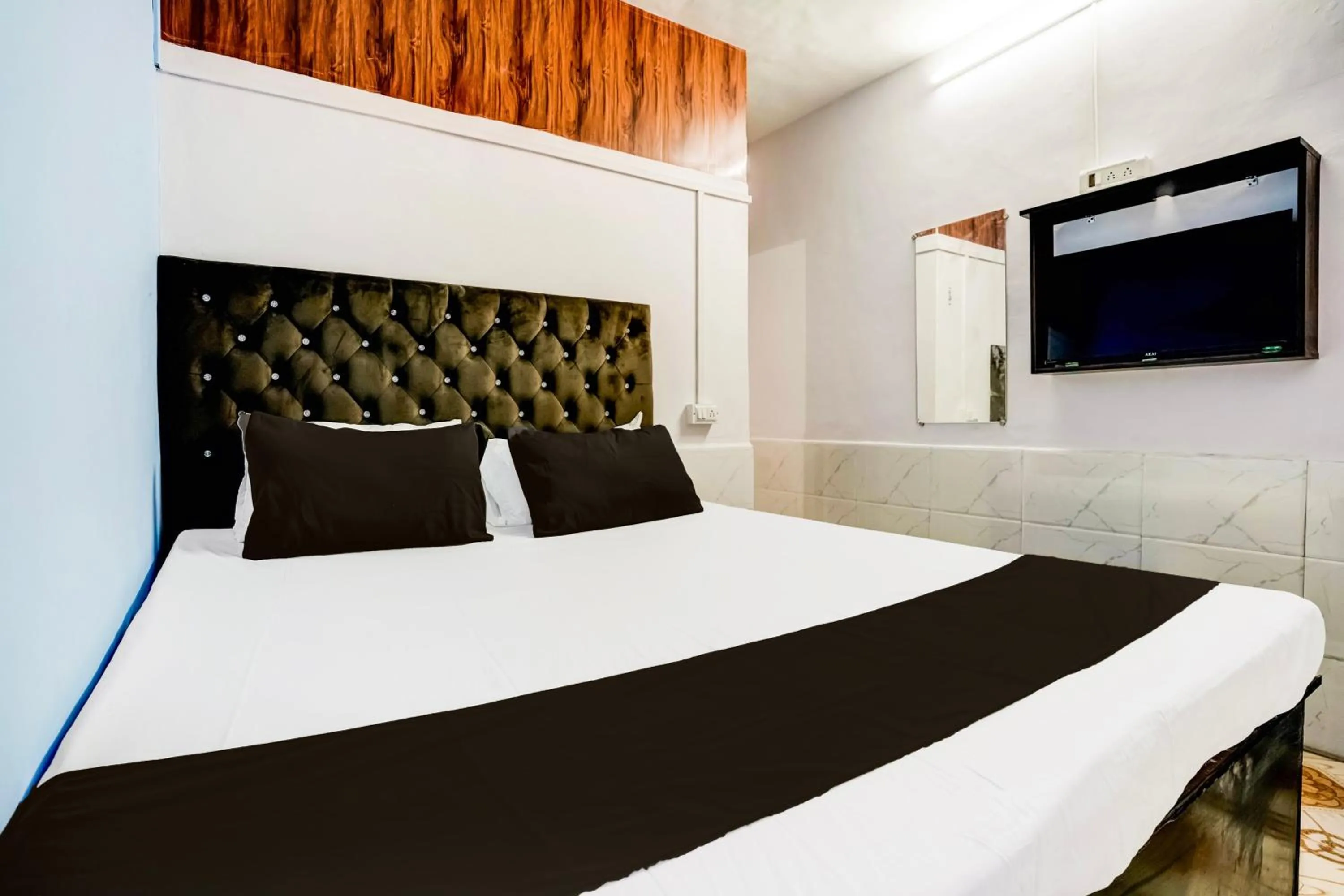 Bedroom, Bed in Hotel O Vira Palace