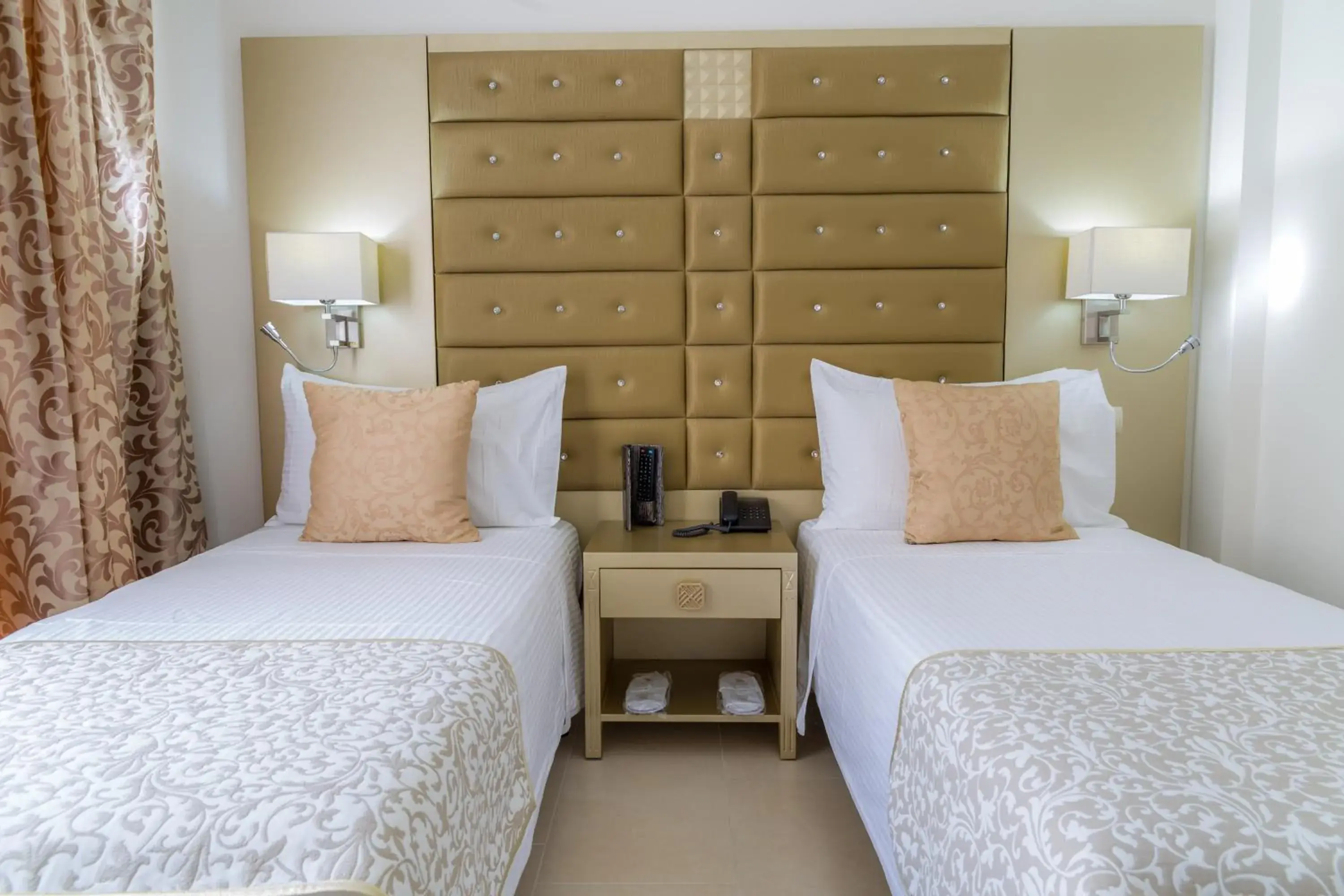 Bedroom, Bed in BLUESEA Alborán Adults Only- Ex Hotel MD Torremolinos Bedroom, Bed in BLUESEA Alborán Adults Only- Ex Hotel MD Torremolinos