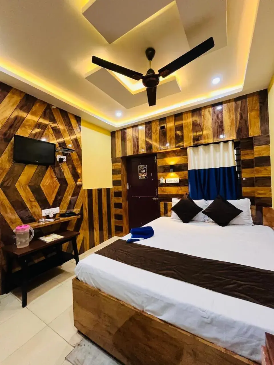 Hotel Holiday Home Hotel Holiday Home