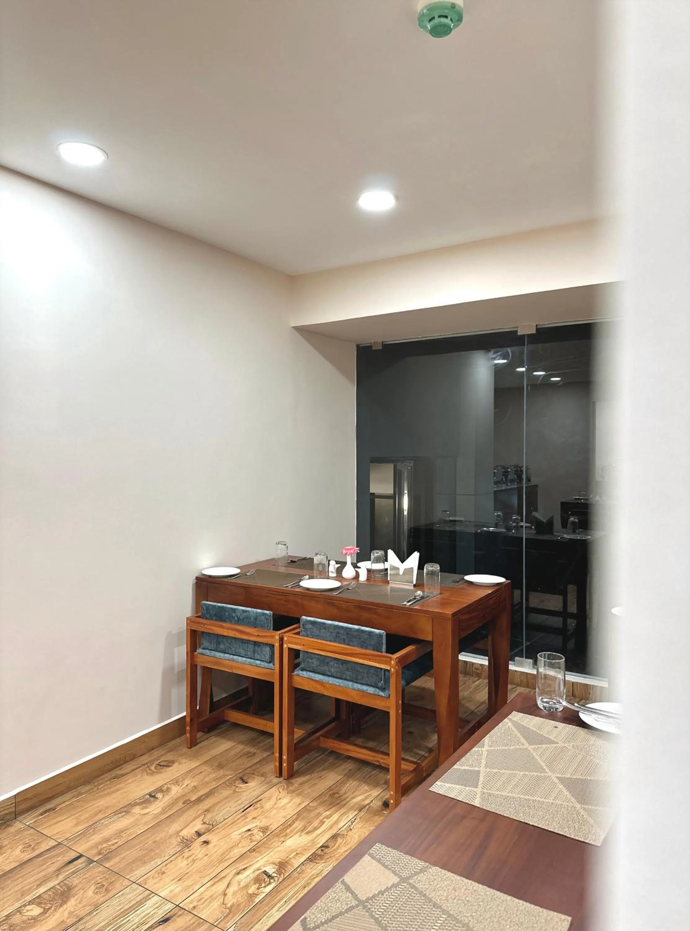 Restaurant/places to eat in The Habitat Suites-Walkable distance to Guruvayoor temple