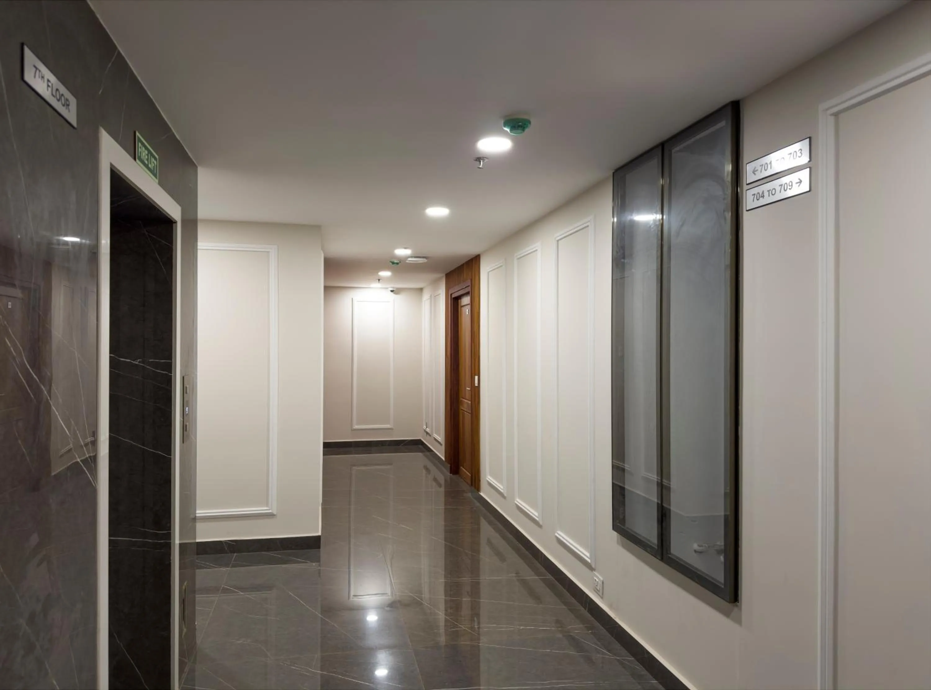 room service in The Habitat Suites-Walkable distance to Guruvayoor temple