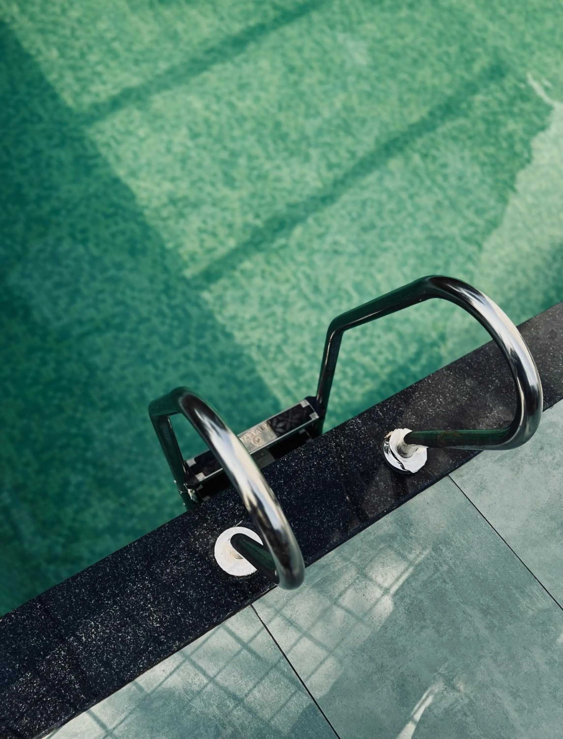 Swimming pool in The Habitat Suites-Walkable distance to Guruvayoor temple