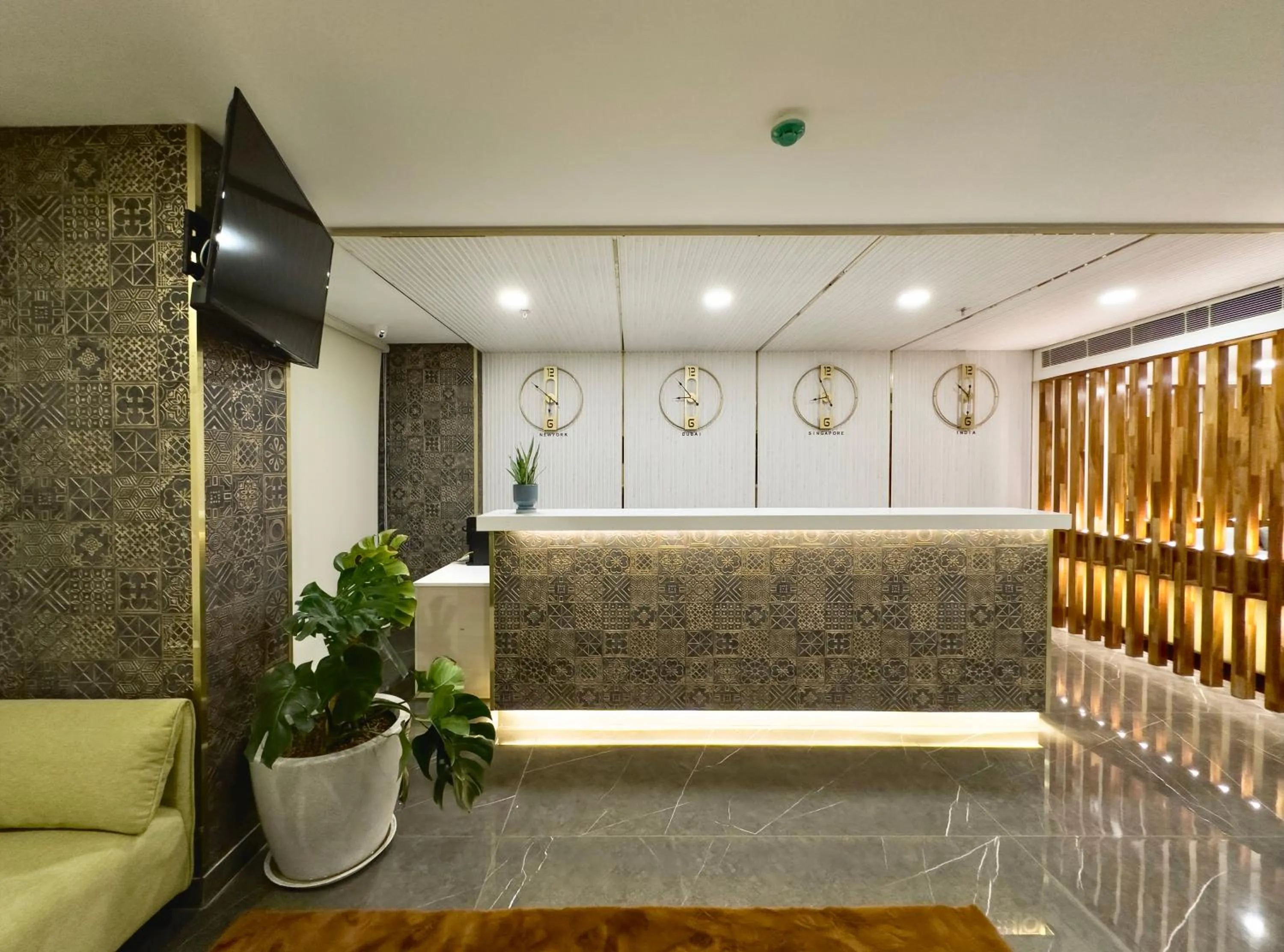 Lobby or reception in The Habitat Suites-Walkable distance to Guruvayoor temple