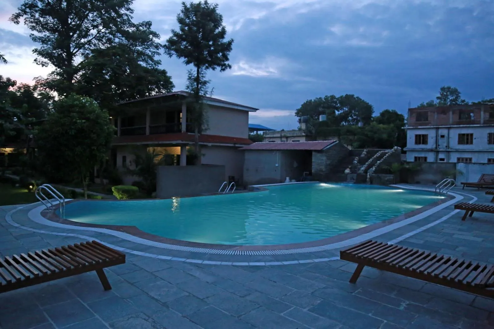 Pool view in Hotel Parkland