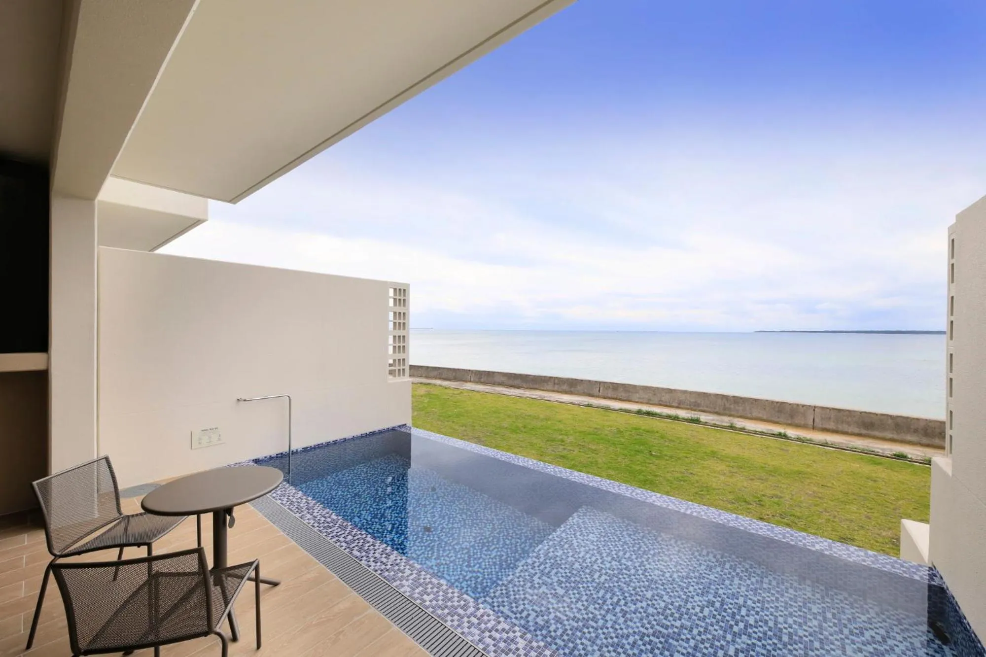 Day in VIVOVIVA石垣島