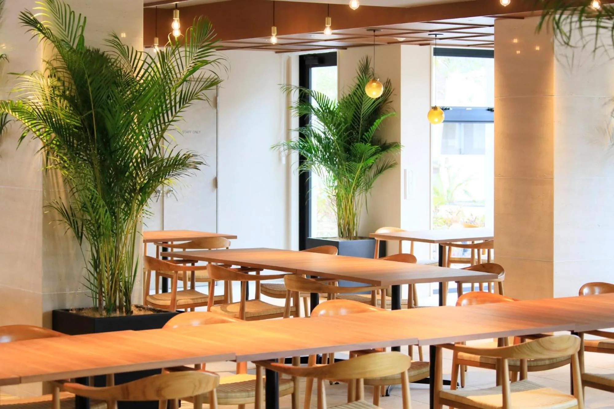 Restaurant/places to eat in VIVOVIVA石垣島