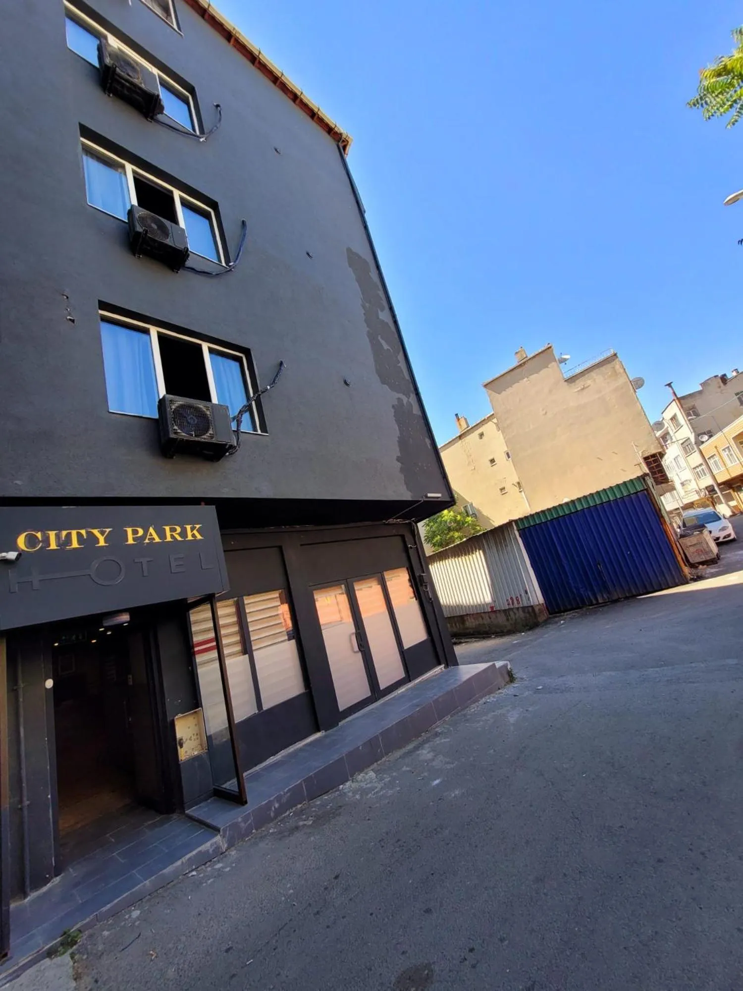 Property building in City Park Suites City Center Corlu