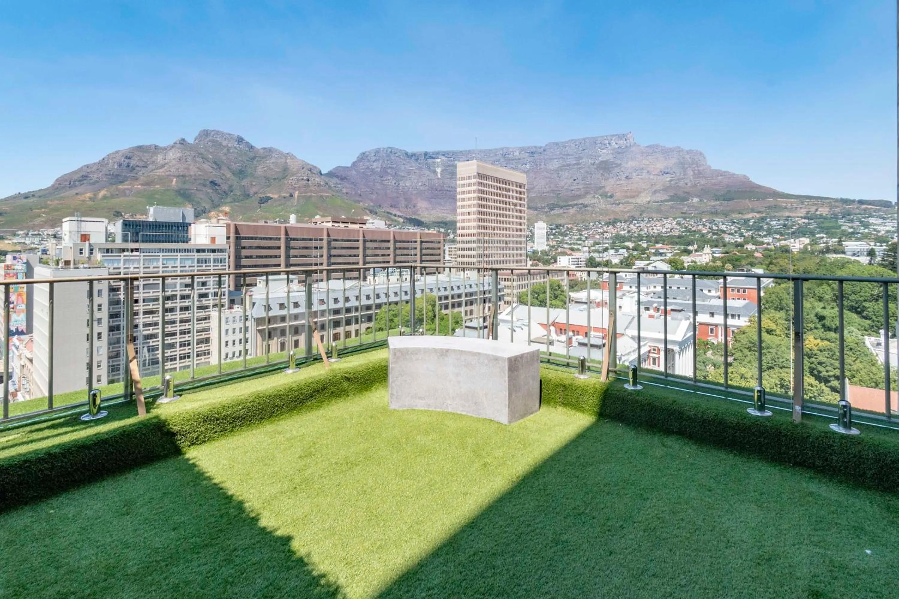 Balcony/Terrace in Habitat Aparthotel by Totalstay