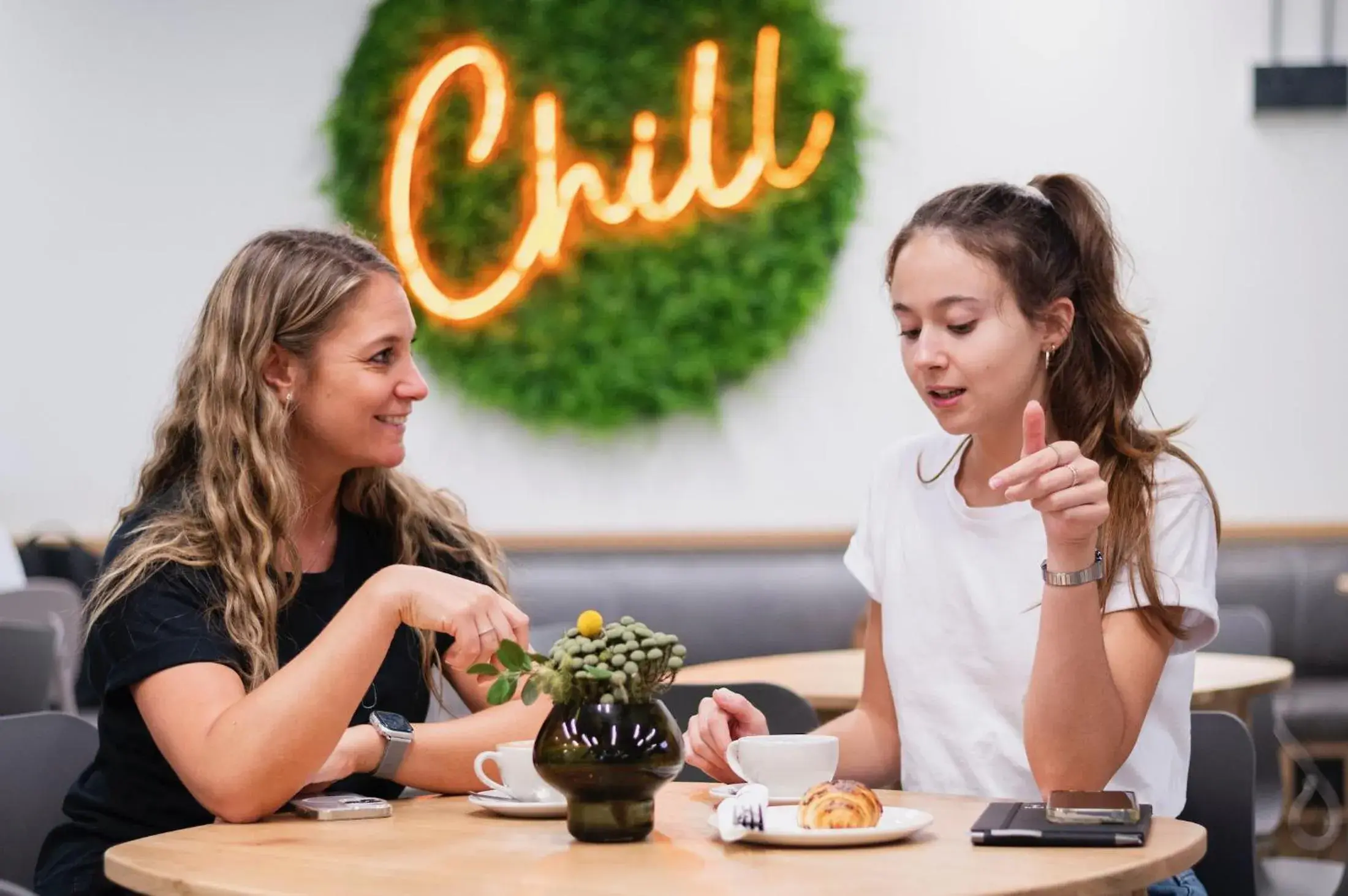 Restaurant/places to eat in Habitat Aparthotel by Totalstay Restaurant/places to eat in Habitat Aparthotel by Totalstay