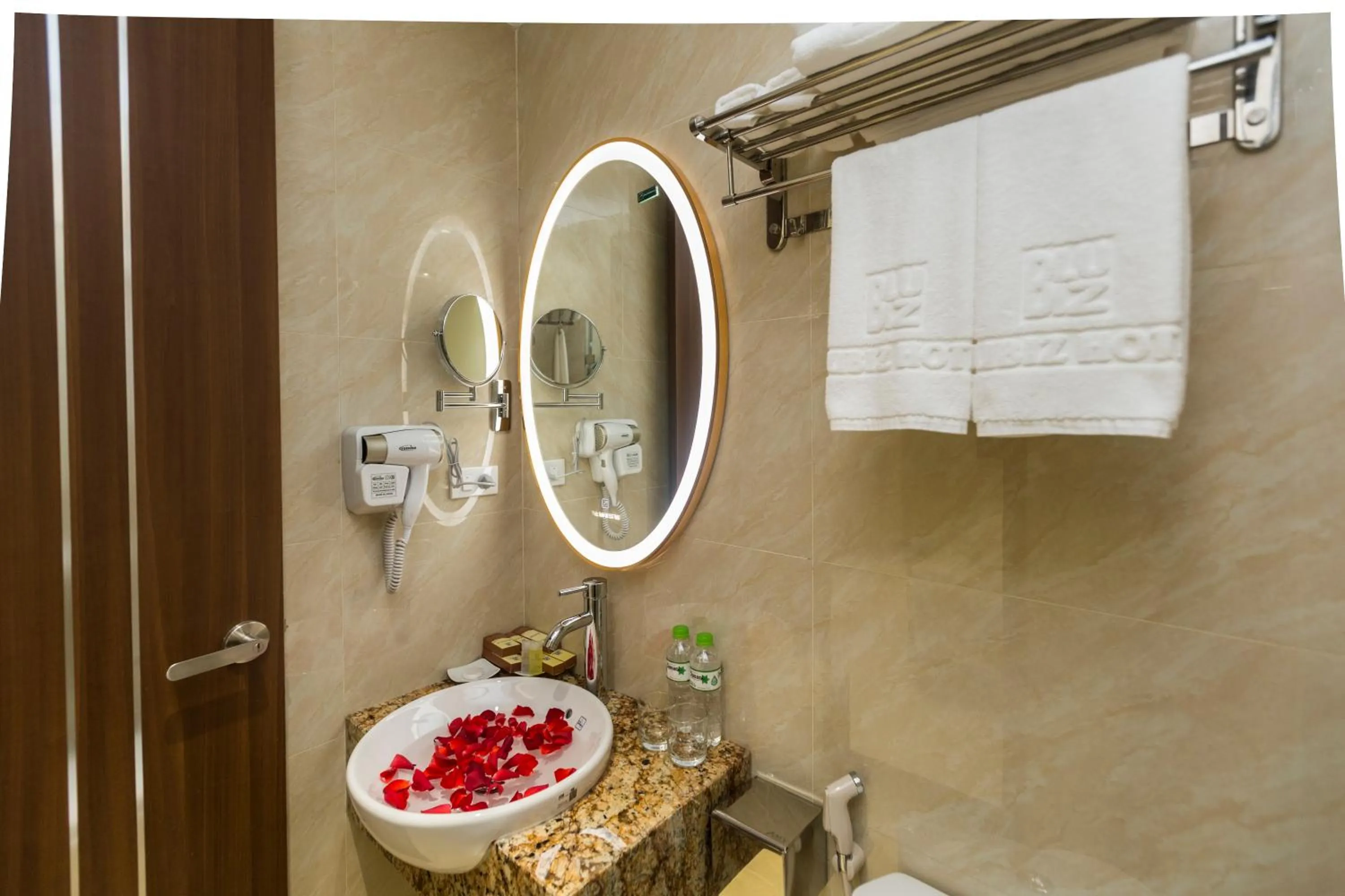 Bathroom in Blubiz Hotel 8