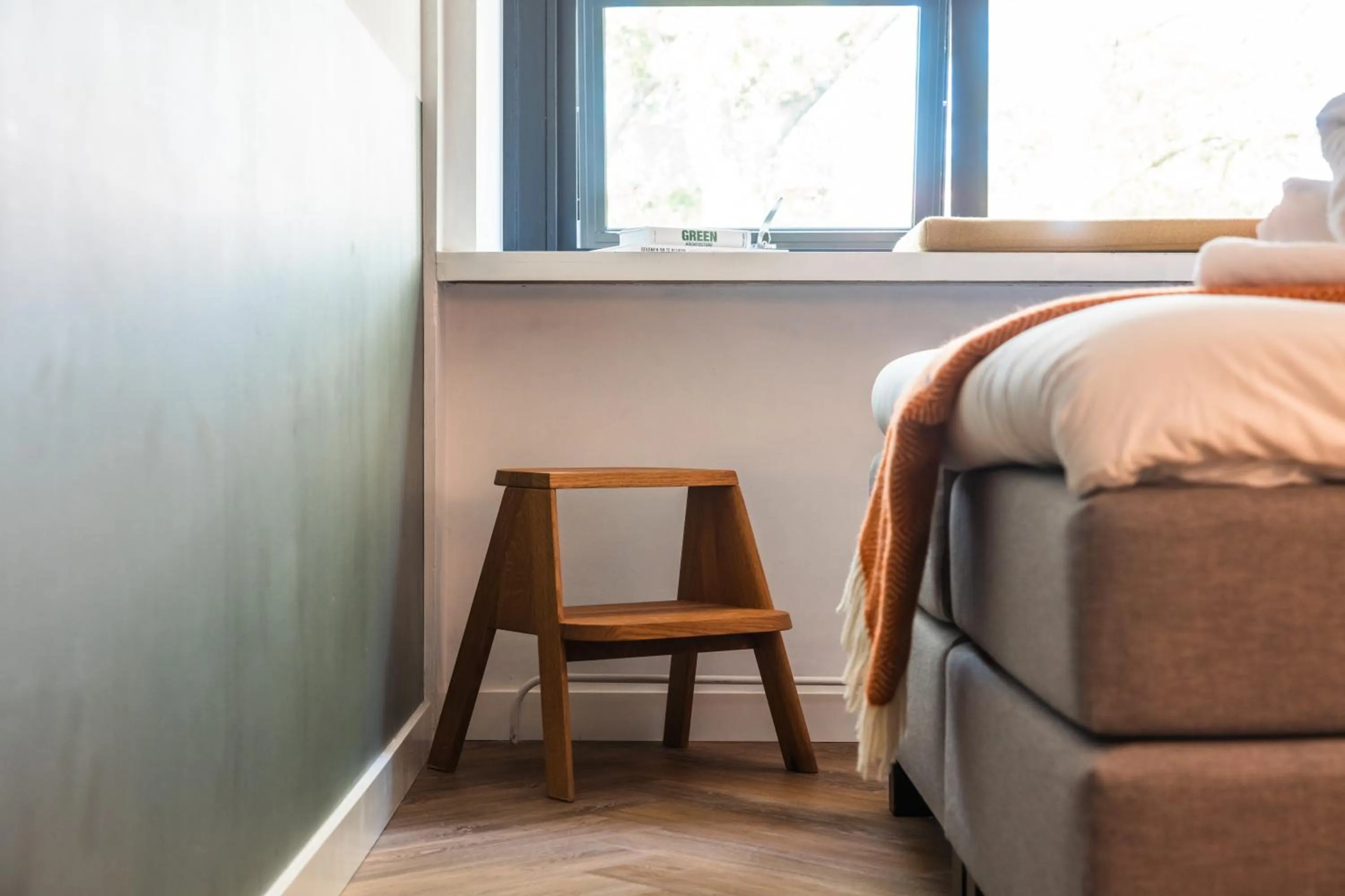 Decorative detail, Bed in Badhuis Hotel