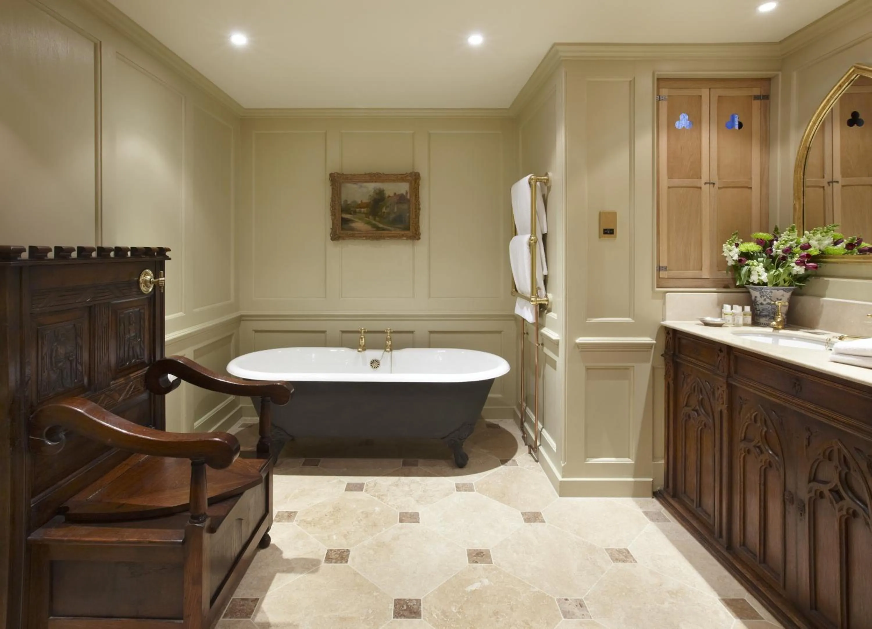 Bathroom in Hazlitt's