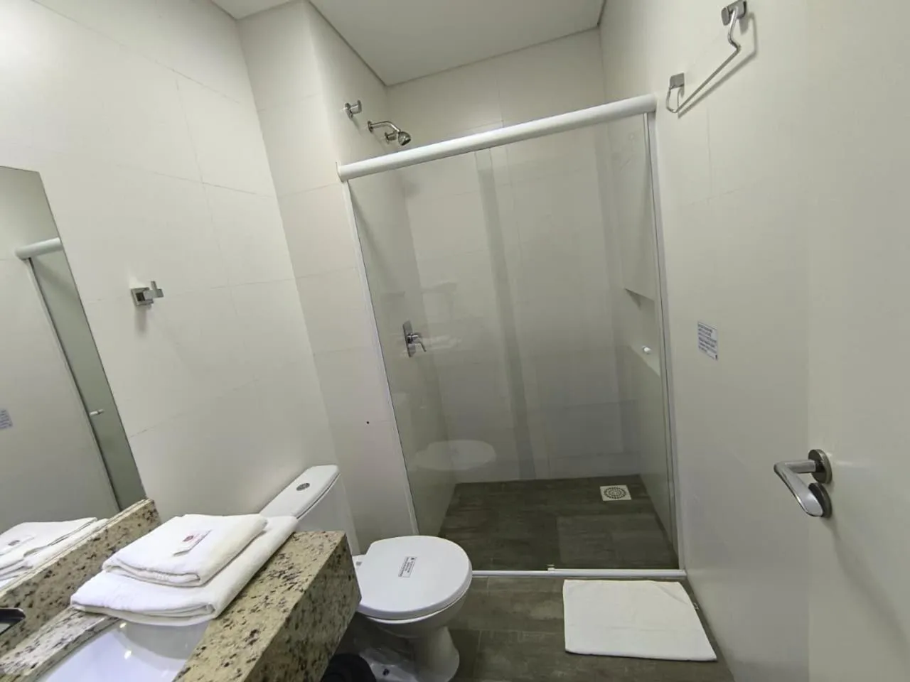 Bathroom in Hotel Bergozza