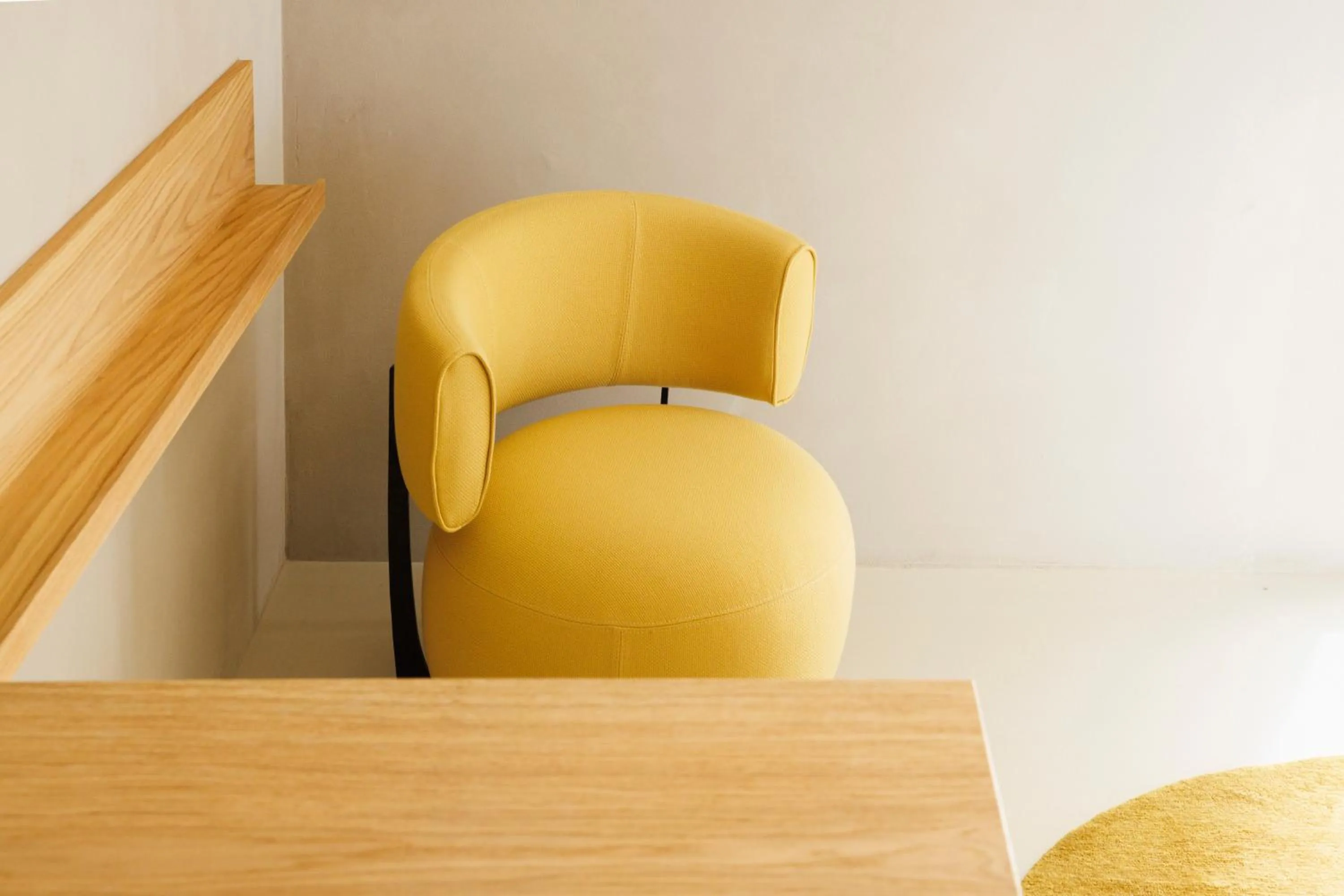 Seating area in Capitolo Riviera