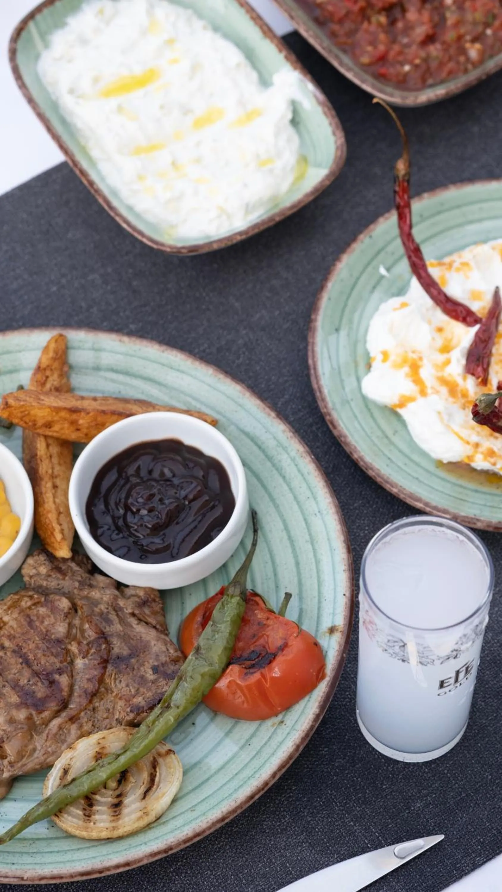 Food and drinks in Lavin Hotel & Spa