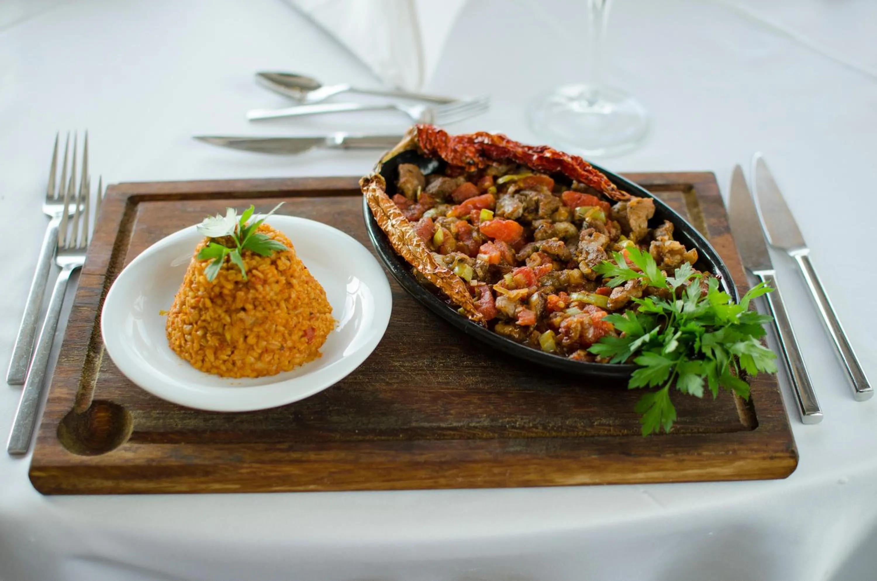 Food and drinks in Lavin Hotel & Spa