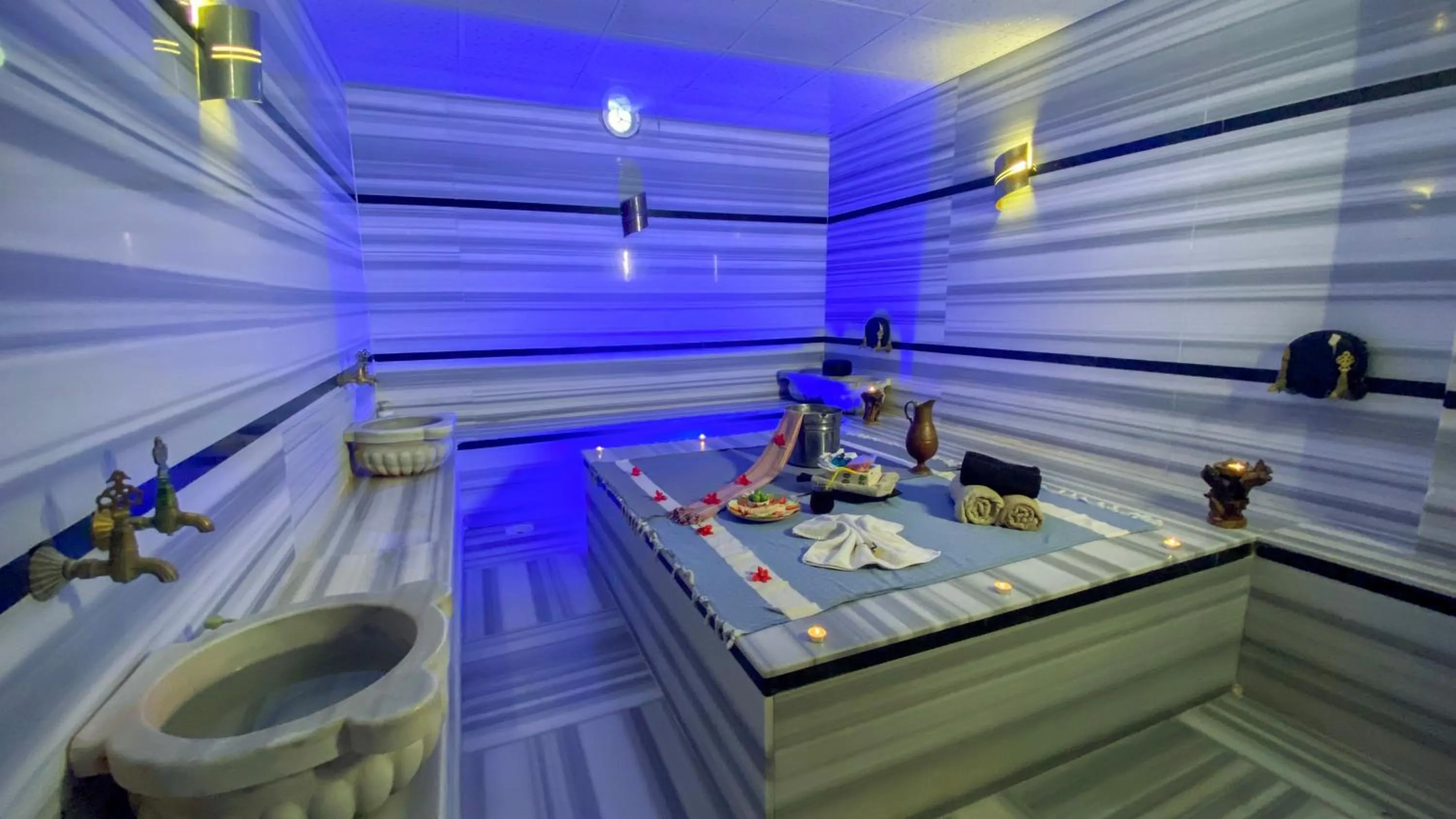 Spa and wellness centre/facilities in Lavin Hotel & Spa