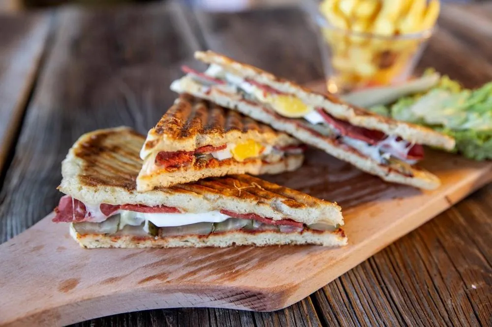 Food and drinks in Lavin Hotel & Spa