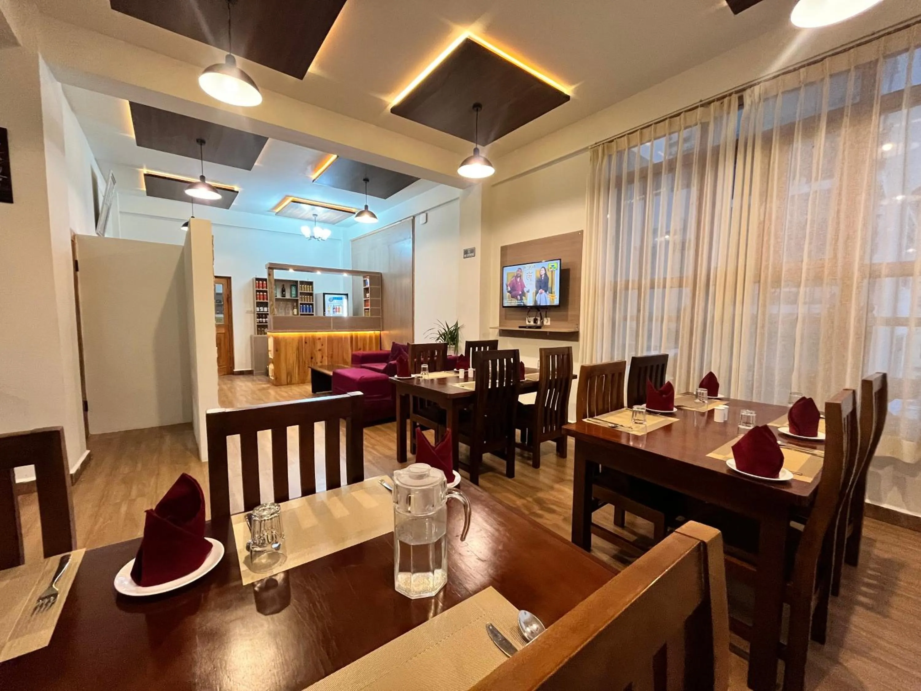 Dining area in Norbu Healing Hotel