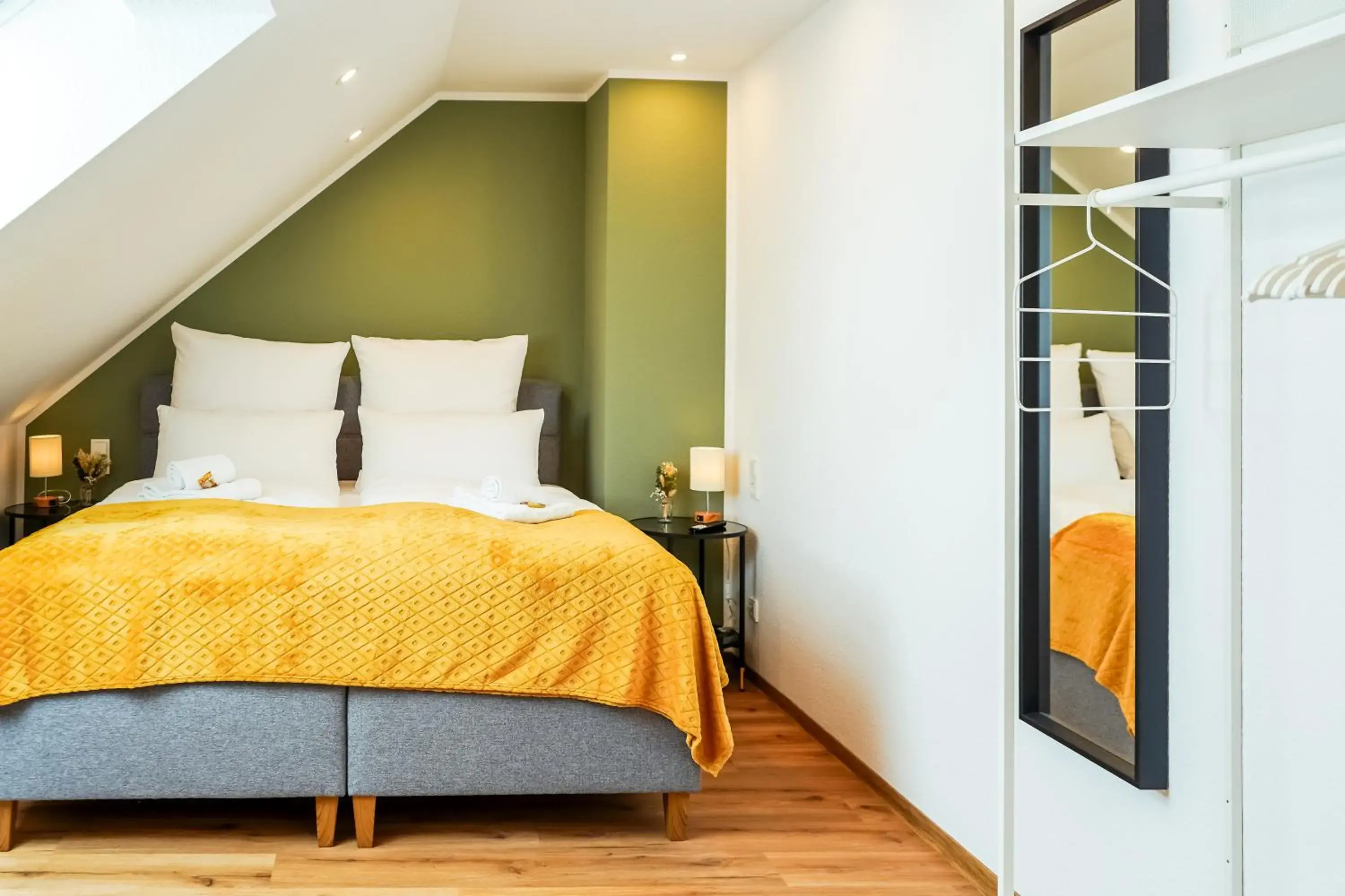 7Seas Boutique Aparthotel Homburg - stilvoll, digital, ideal für Familien- & Businessgäste 7Seas Boutique Aparthotel Homburg - stilvoll, digital, ideal für Familien- & Businessgäste