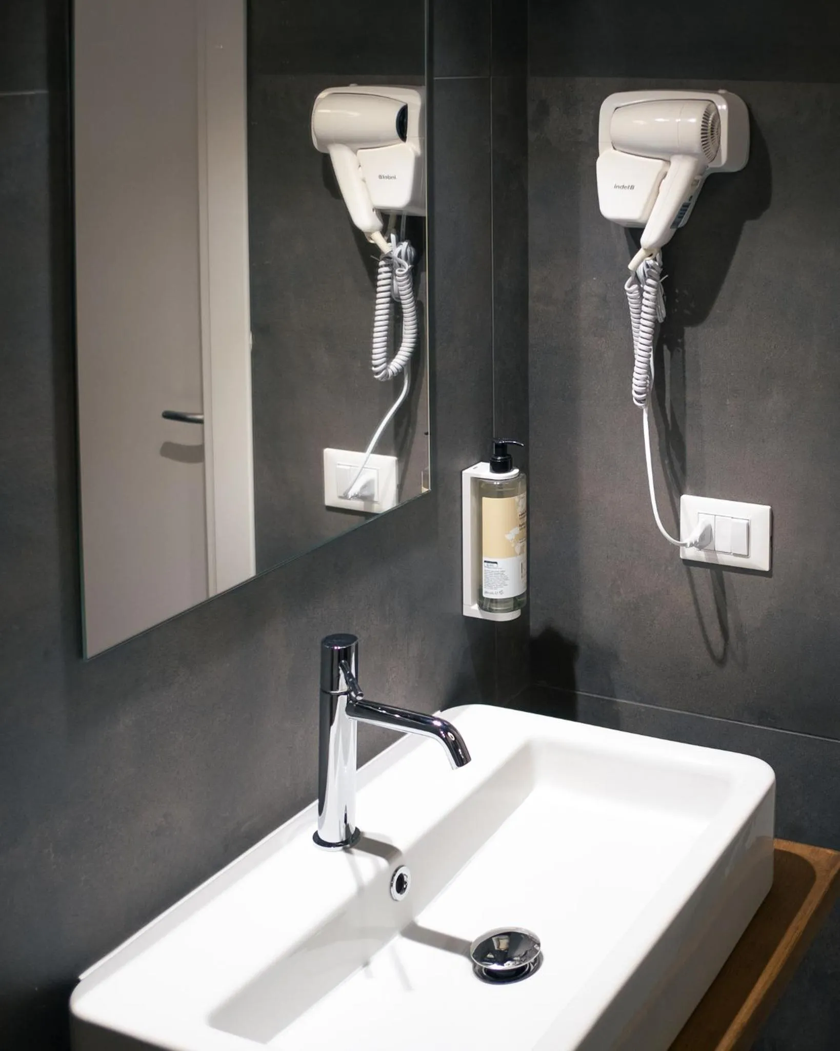 Bathroom in Hostelò - Luxury Hostel