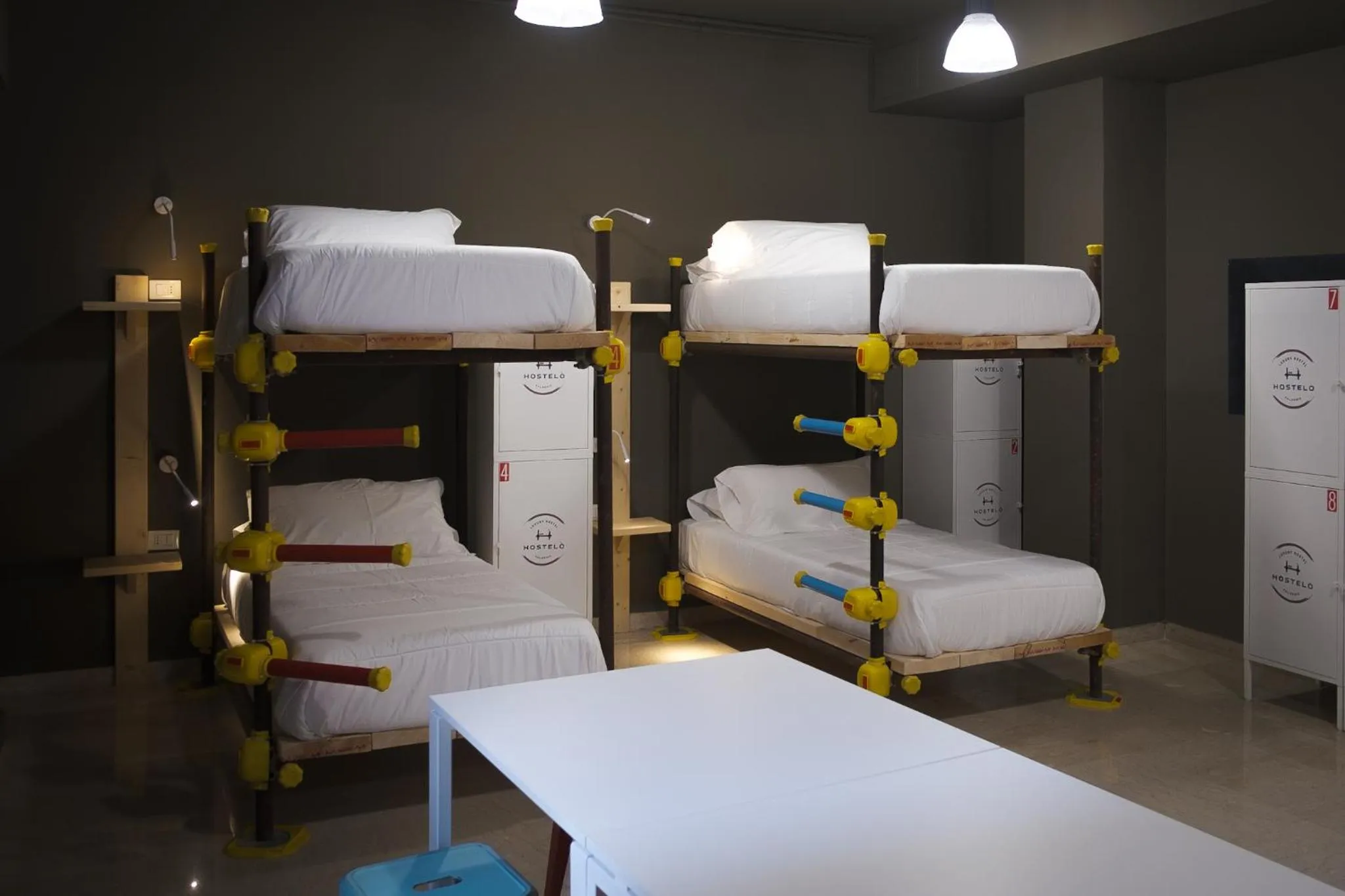 Bed in Hostelò - Luxury Hostel