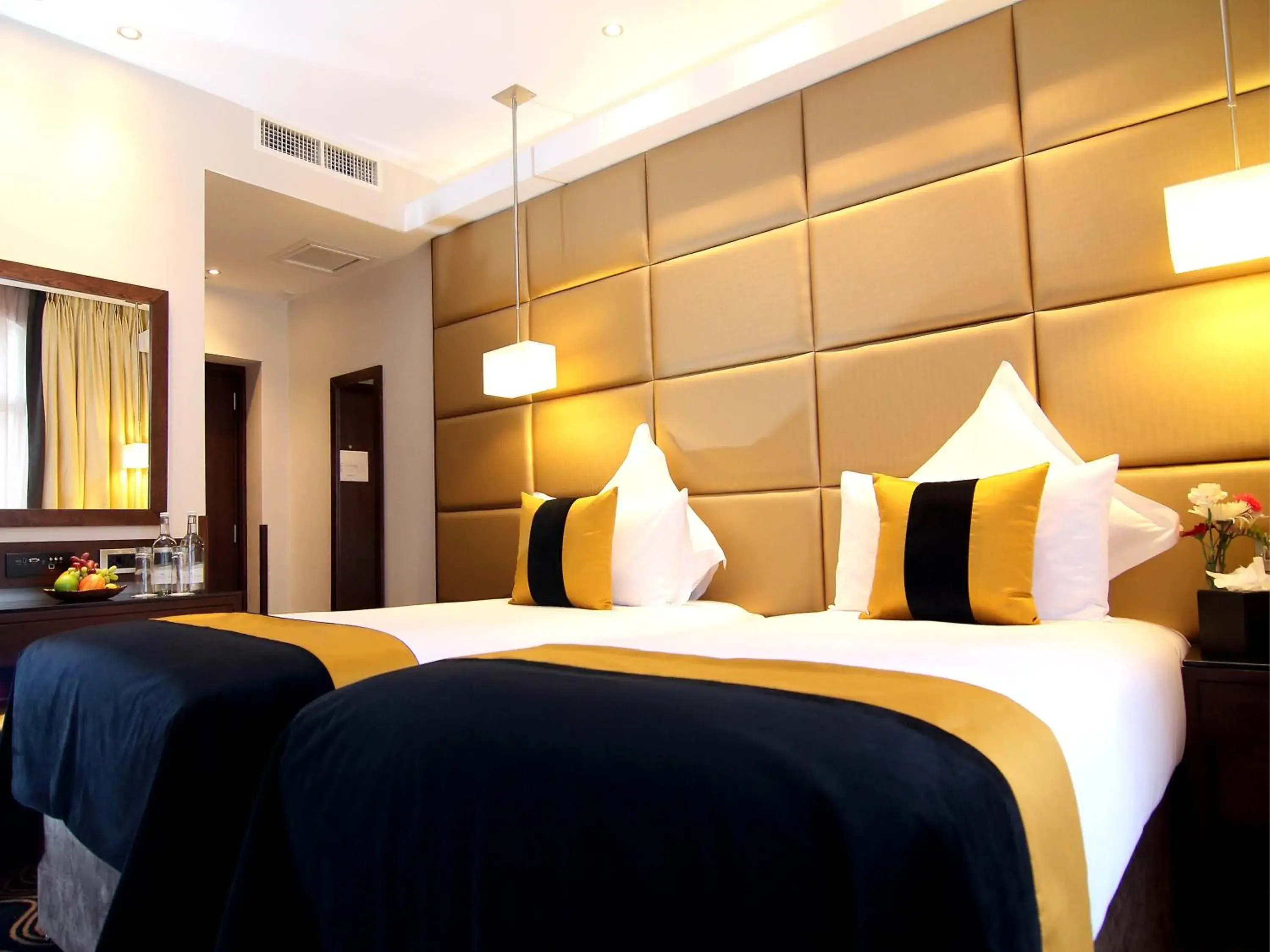 Bed in Montcalm Piccadilly Townhouse, London West End Bed in Montcalm Piccadilly Townhouse, London West End