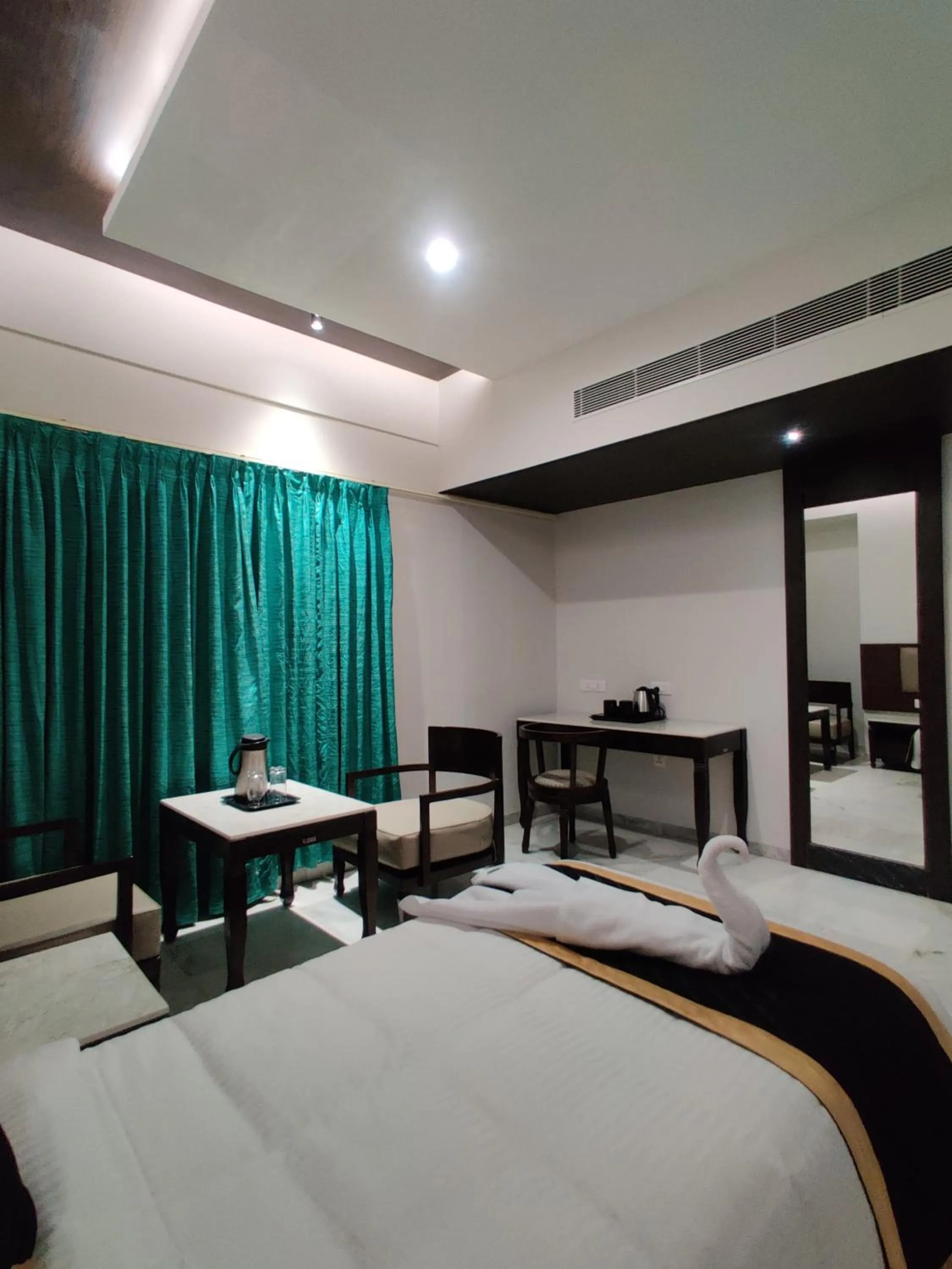 Photo of the whole room, Bed in Hotel Saratharajans