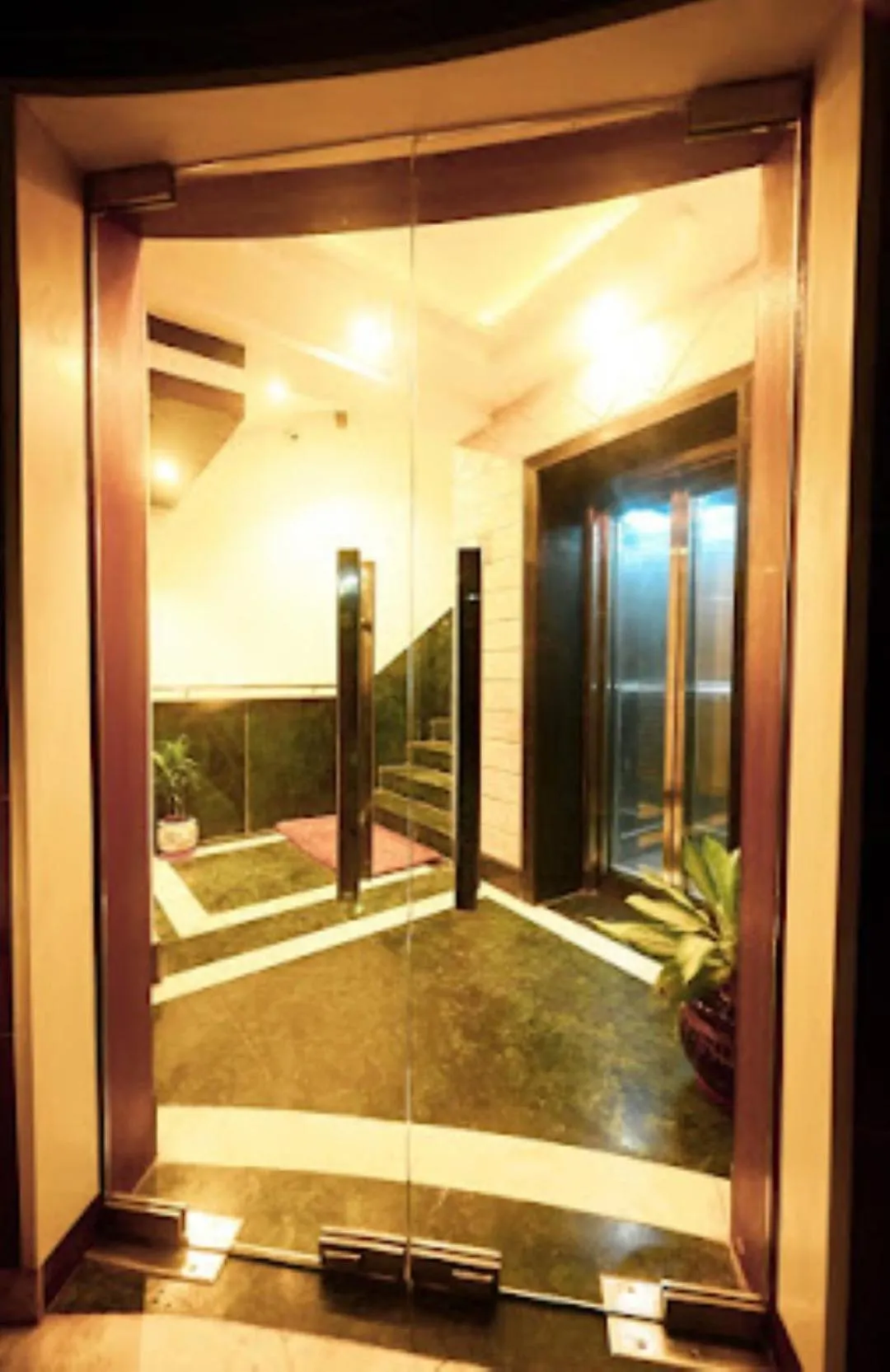 Property building, Bathroom in HOTEL FOUR SEASON , Varanasi