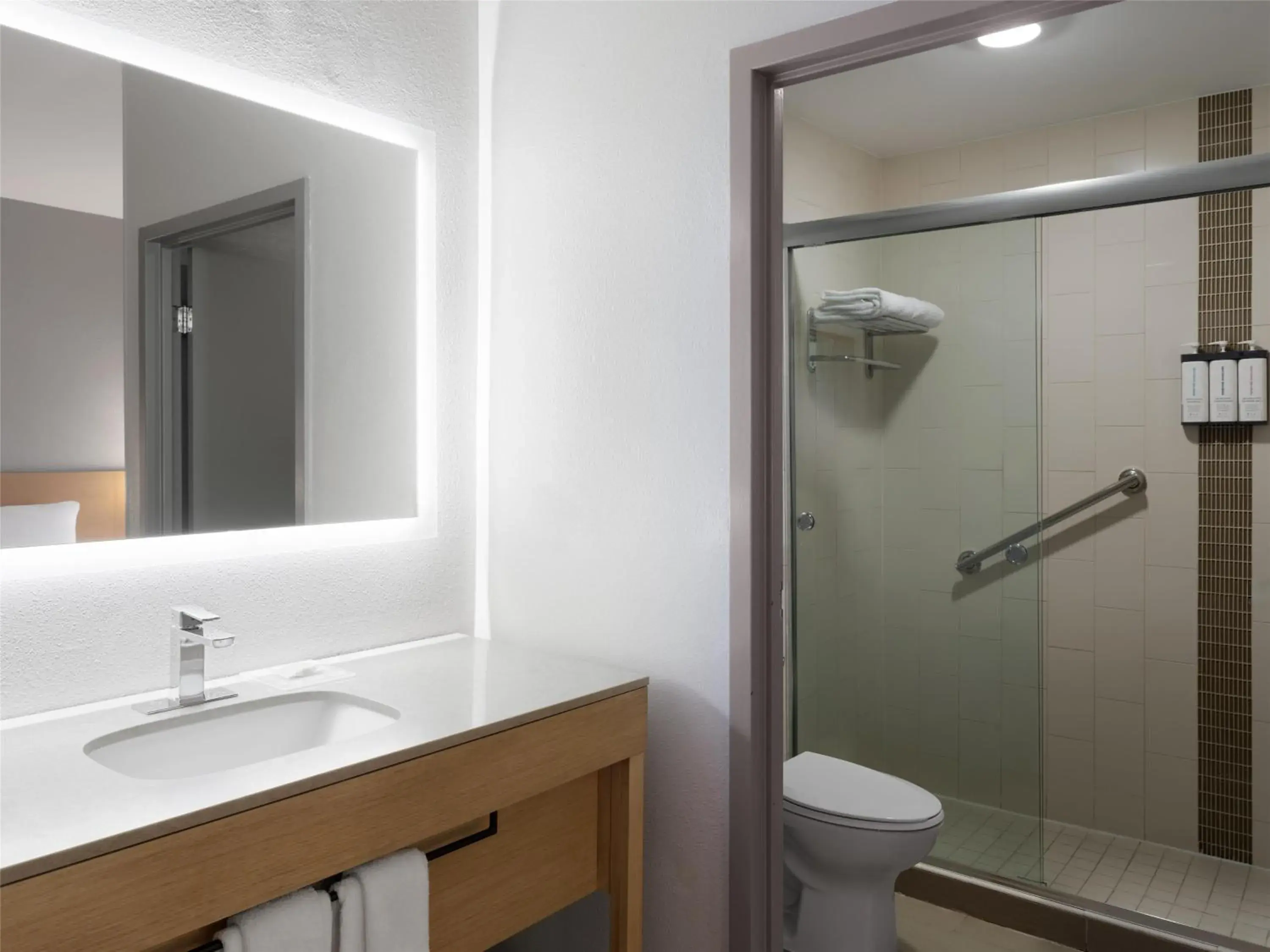 Bathroom in Hyatt Place Atlanta Alpharetta North Point Mall Bathroom in Hyatt Place Atlanta Alpharetta North Point Mall