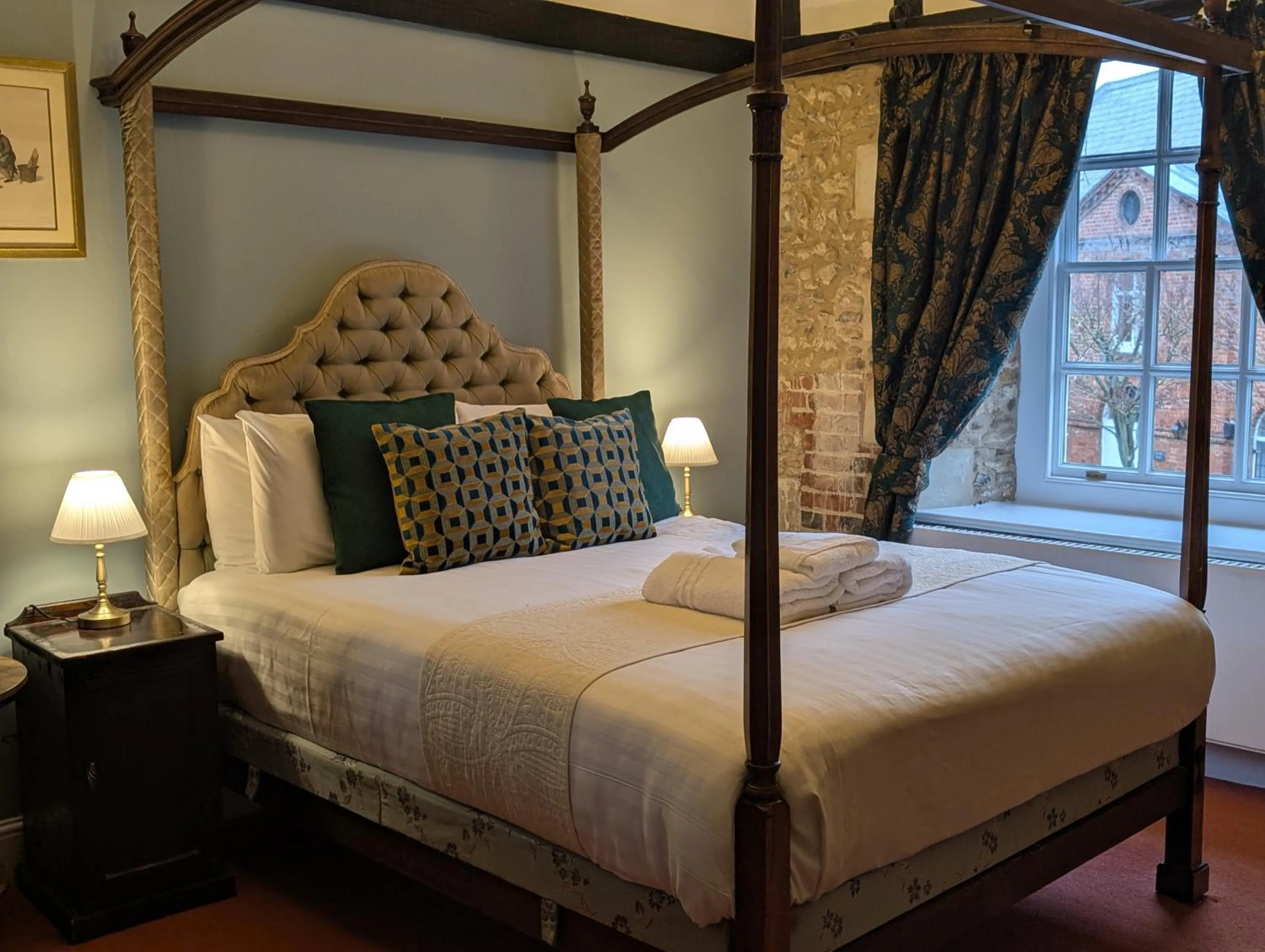 Hitchin Priory Hotel