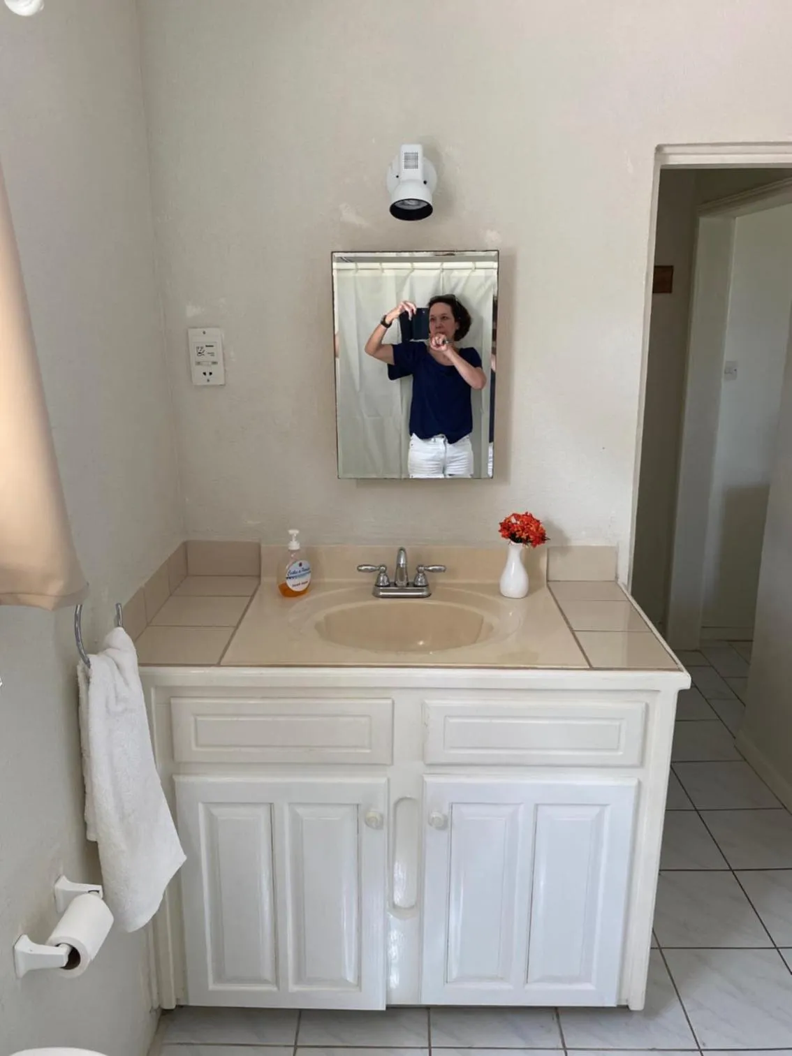 Shower in Castles In Paradise Villa Resort
