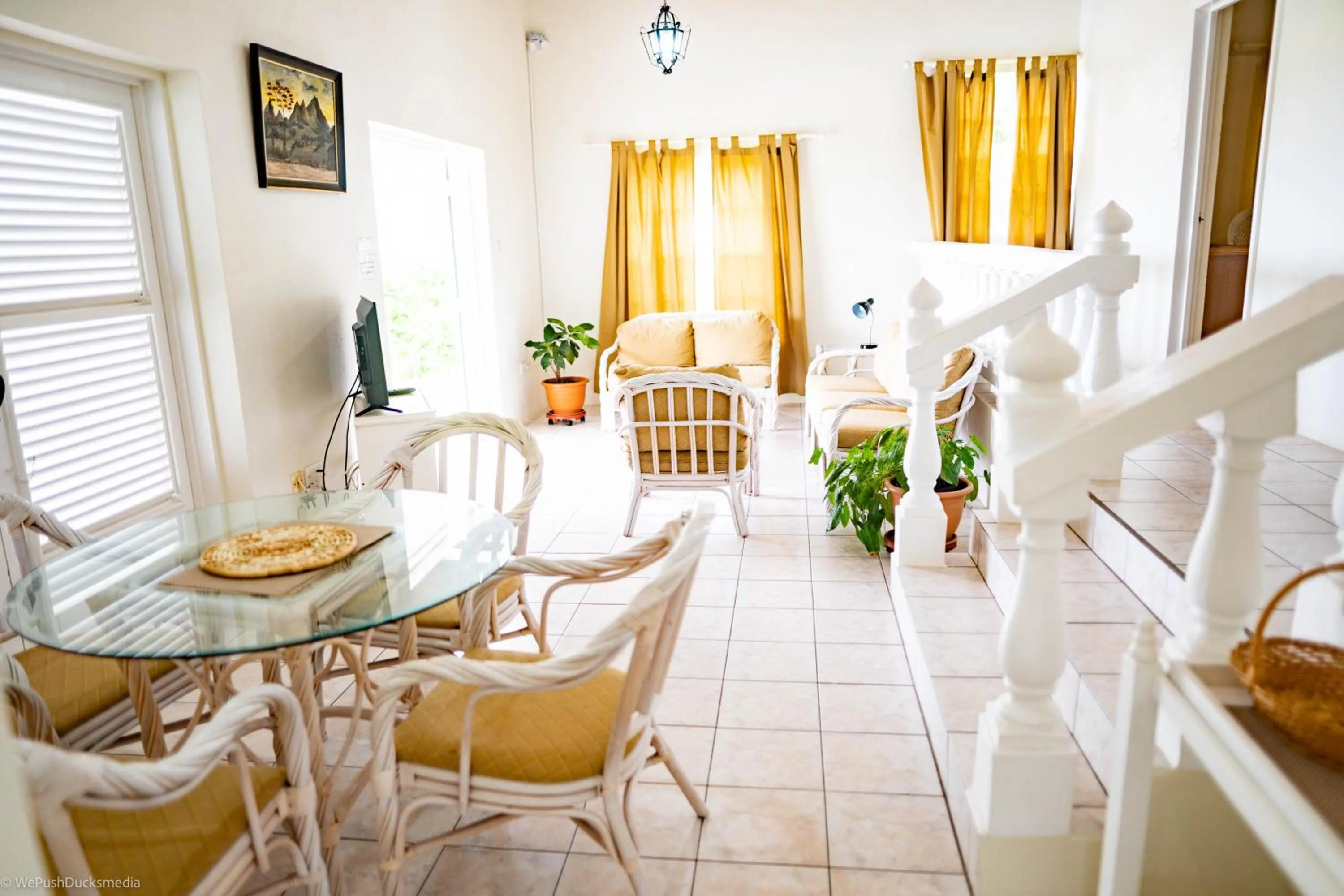 Living room in Castles In Paradise Villa Resort