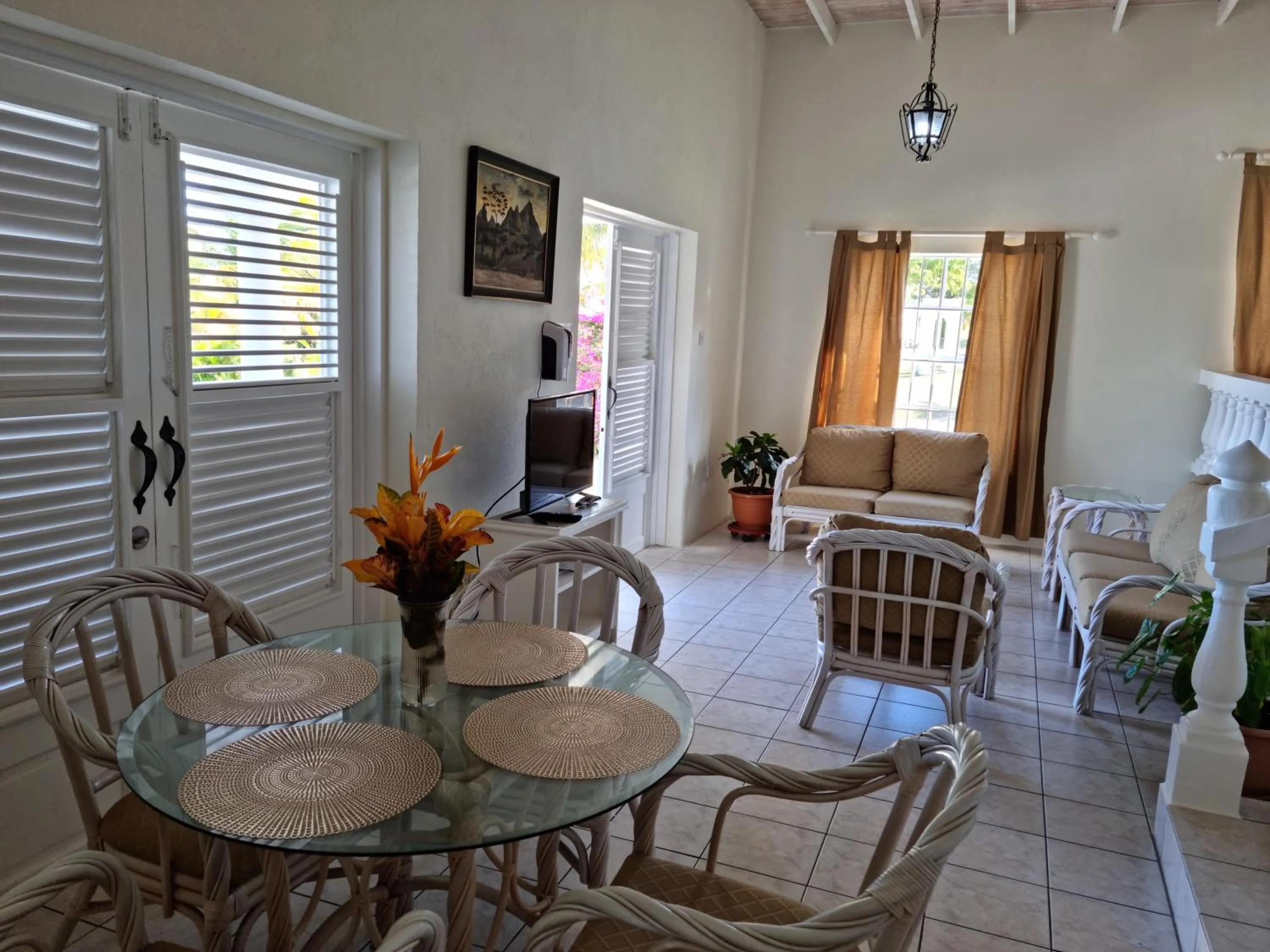 Property building in Castles In Paradise Villa Resort