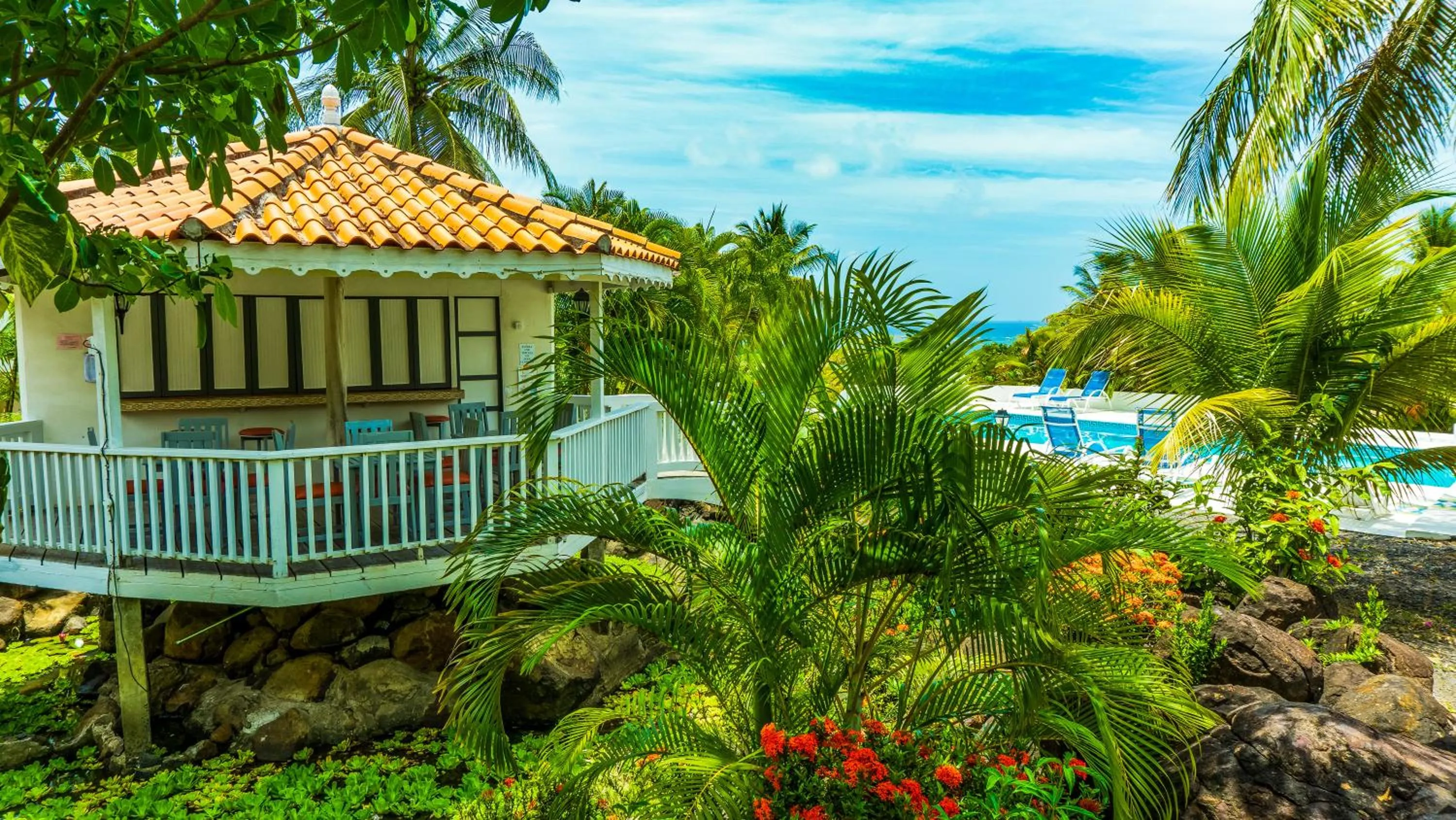 Property building in Castles In Paradise Villa Resort