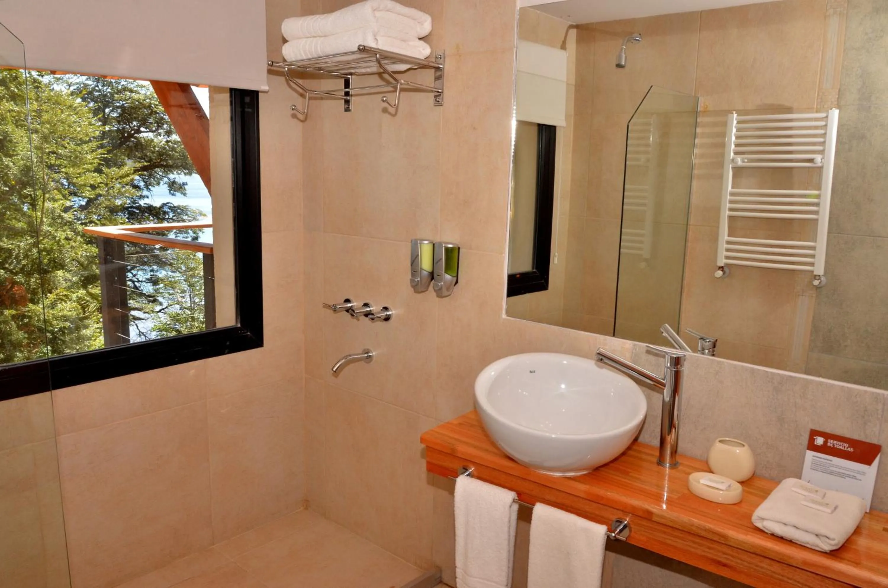 Bathroom in Amarras